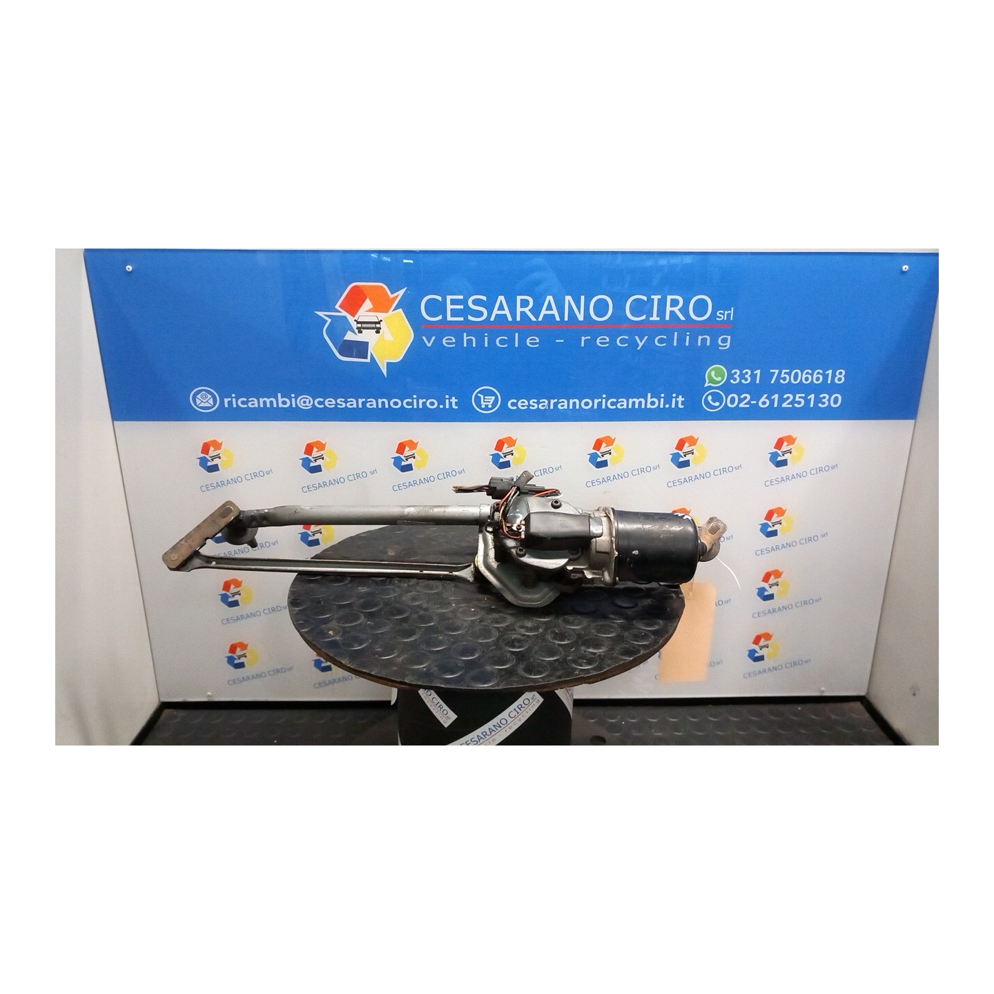MECCANISMO TERGIPARABREZZA 024 RENAULT TRAFIC (09/06-04/10) G9UB6 7701055892
