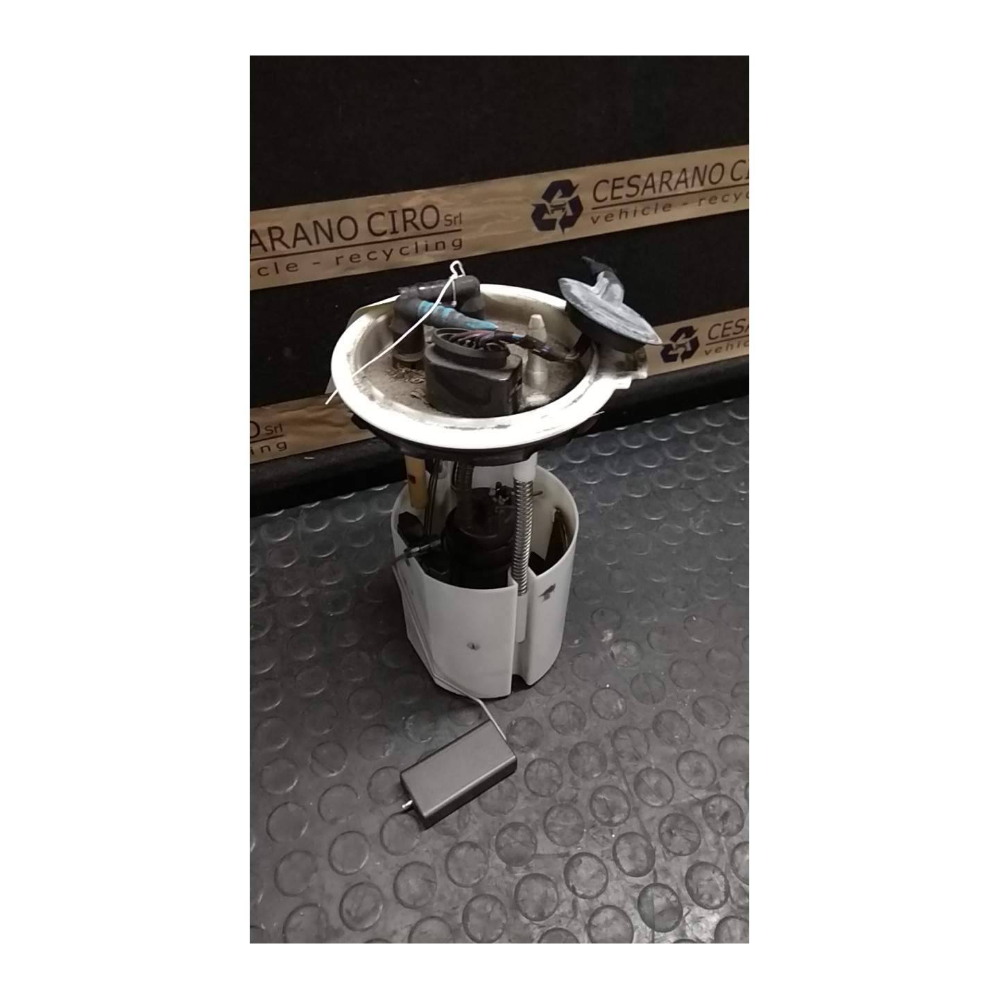 POMPA CARBURANTE C/TRASDUTTORE (GALLEGGIANTE) 047 VOLKSWAGEN GOLF (1K) (10/03-12/09) BSE 1K0919051DC