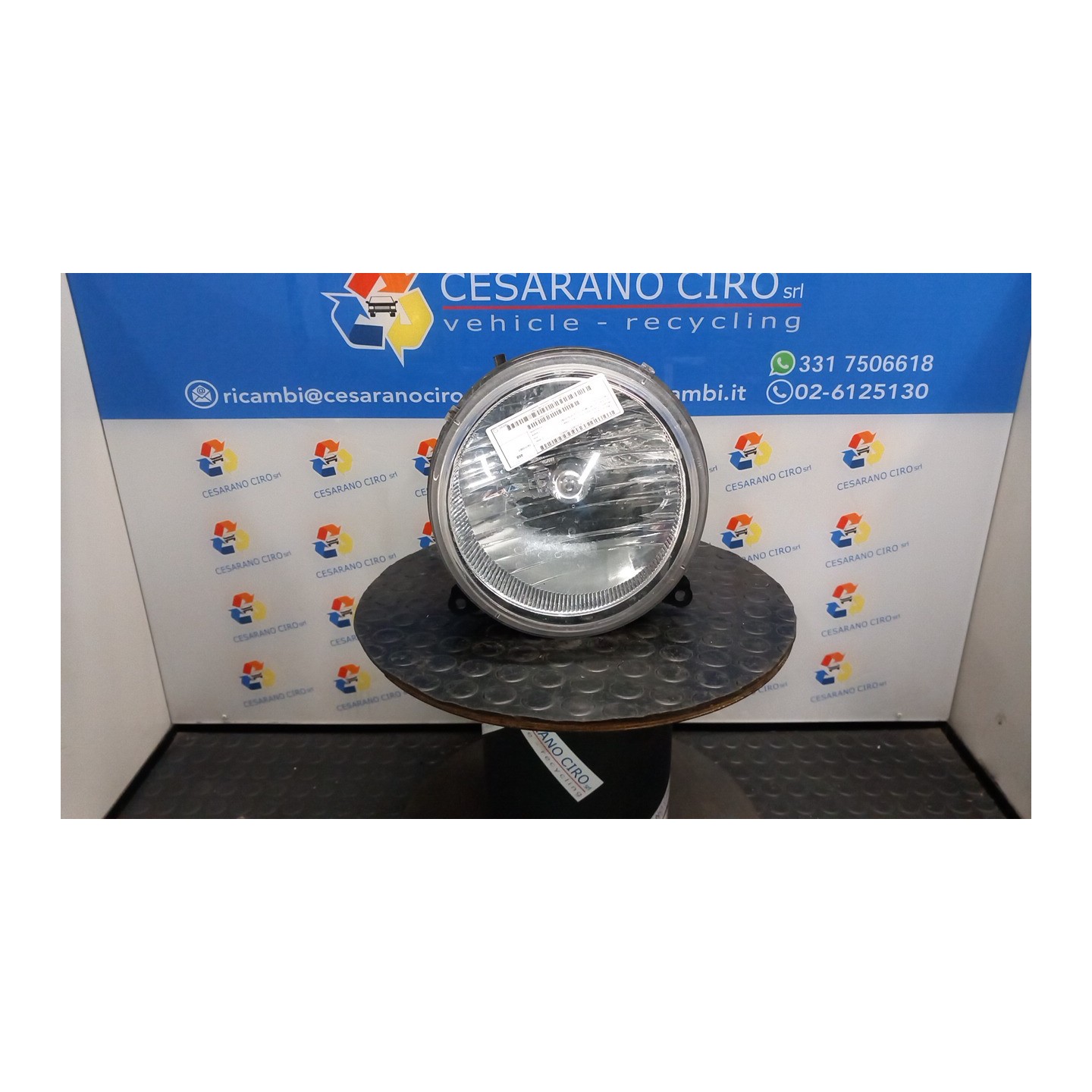 PROIETTORE DX. 022 JEEP CHEROKEE (KJ) (11/01-11/04) K K55155816AD