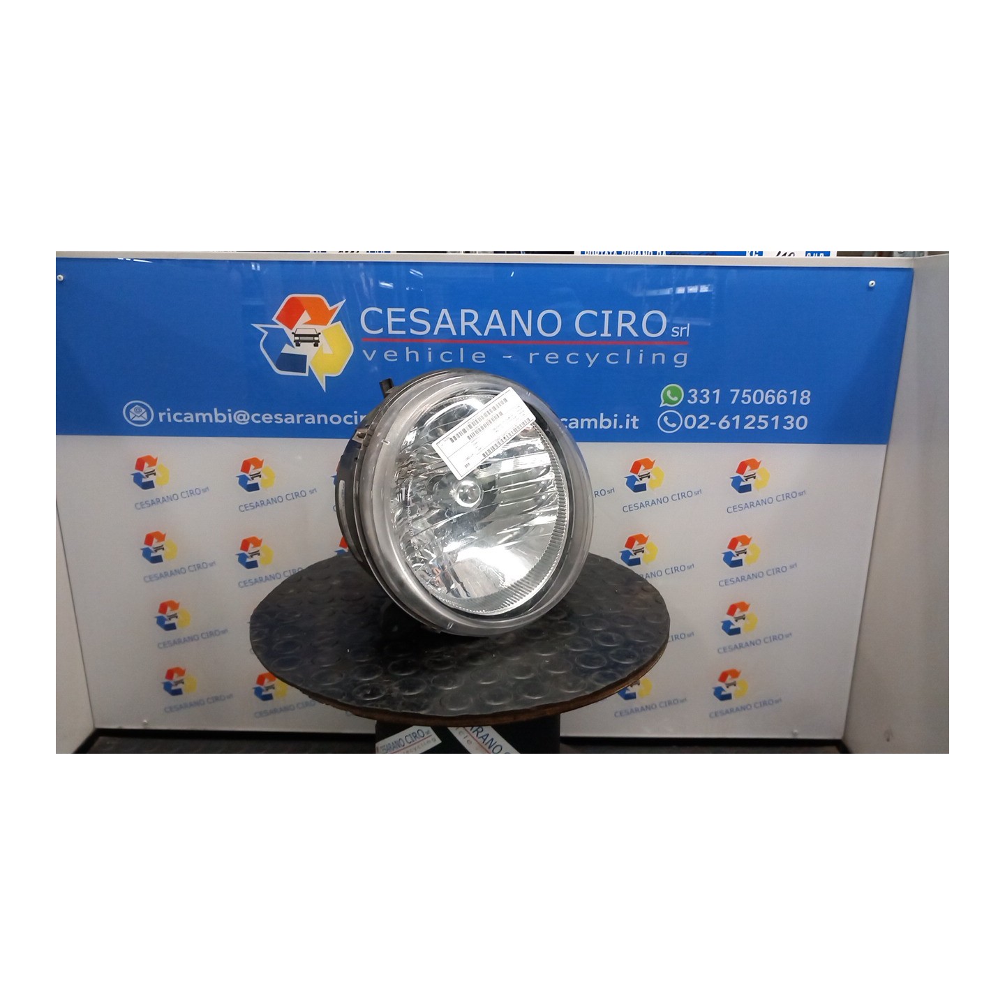 PROIETTORE DX. 022 JEEP CHEROKEE (KJ) (11/01-11/04) K K55155816AD