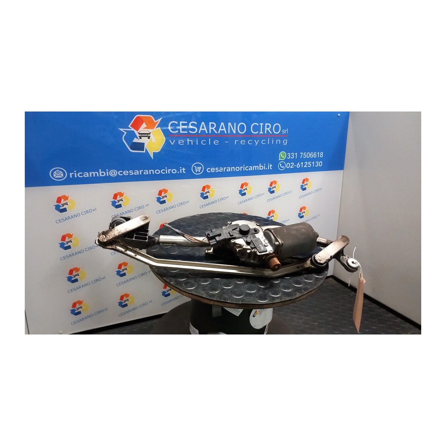 MECCANISMO TERGIPARABREZZA CON MOTORINO 073 RENAULT LAGUNA 3A SERIE (09/07-) M9RA8 288100001N