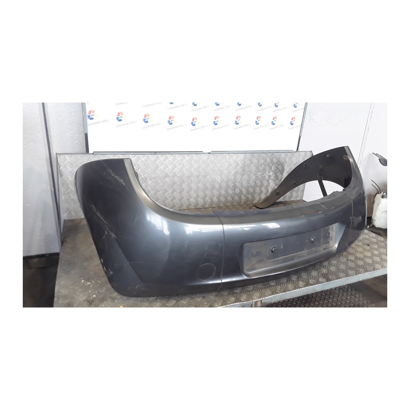 PARAURTI POST. CENTR. 095 FORD KA (CCQ) (11/96-10/08) J4S 1370882