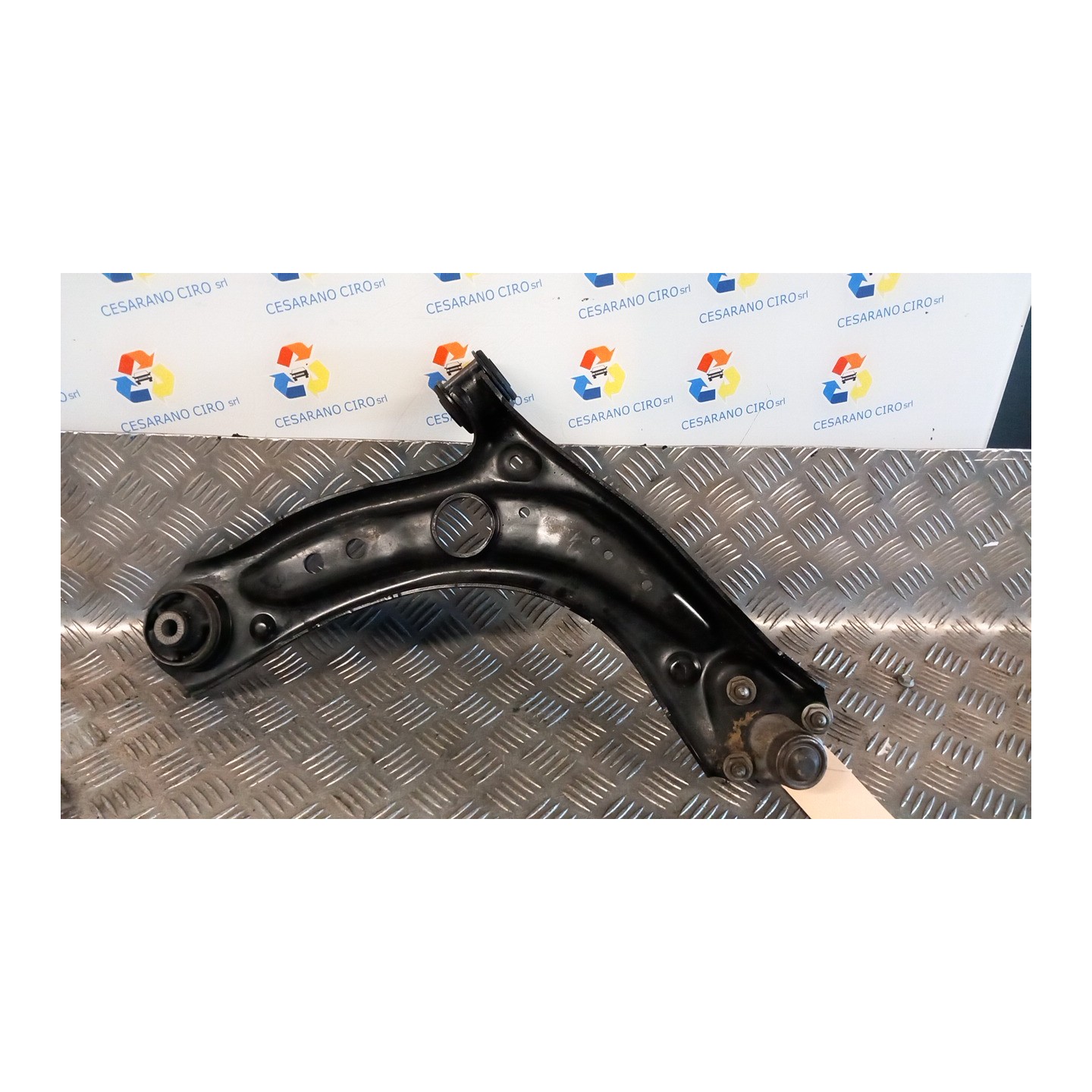 BRACCIO OSCILLANTE SOSP. ANT. SX. 025 SEAT LEON (11/16-12/20) DAC 5Q0407151S