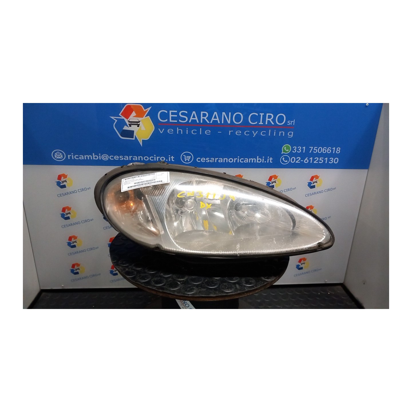 PROIETTORE DX. 039 CHRYSLER PT CRUISER (05/00-10/05) 16L K05288766AK