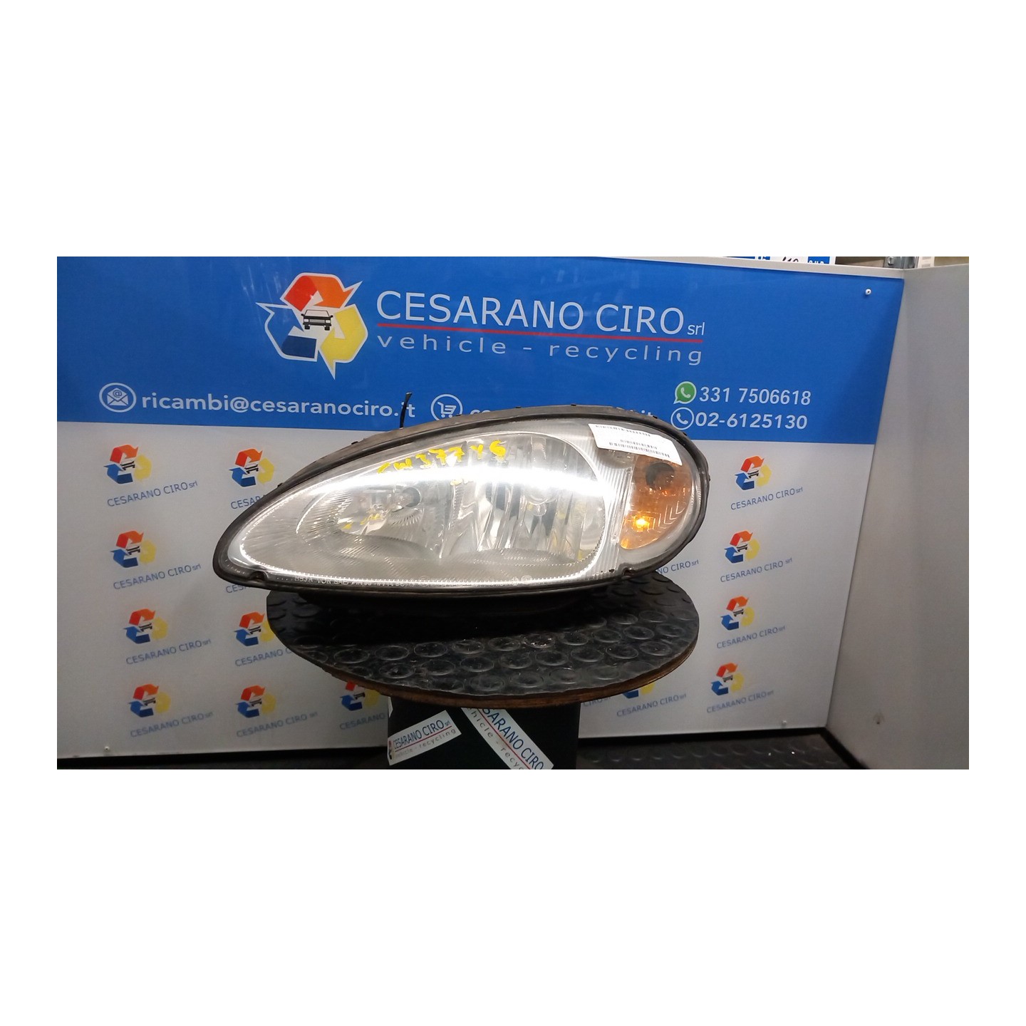 PROIETTORE SX. 040 CHRYSLER PT CRUISER (05/00-10/05) 16L K05288767AK