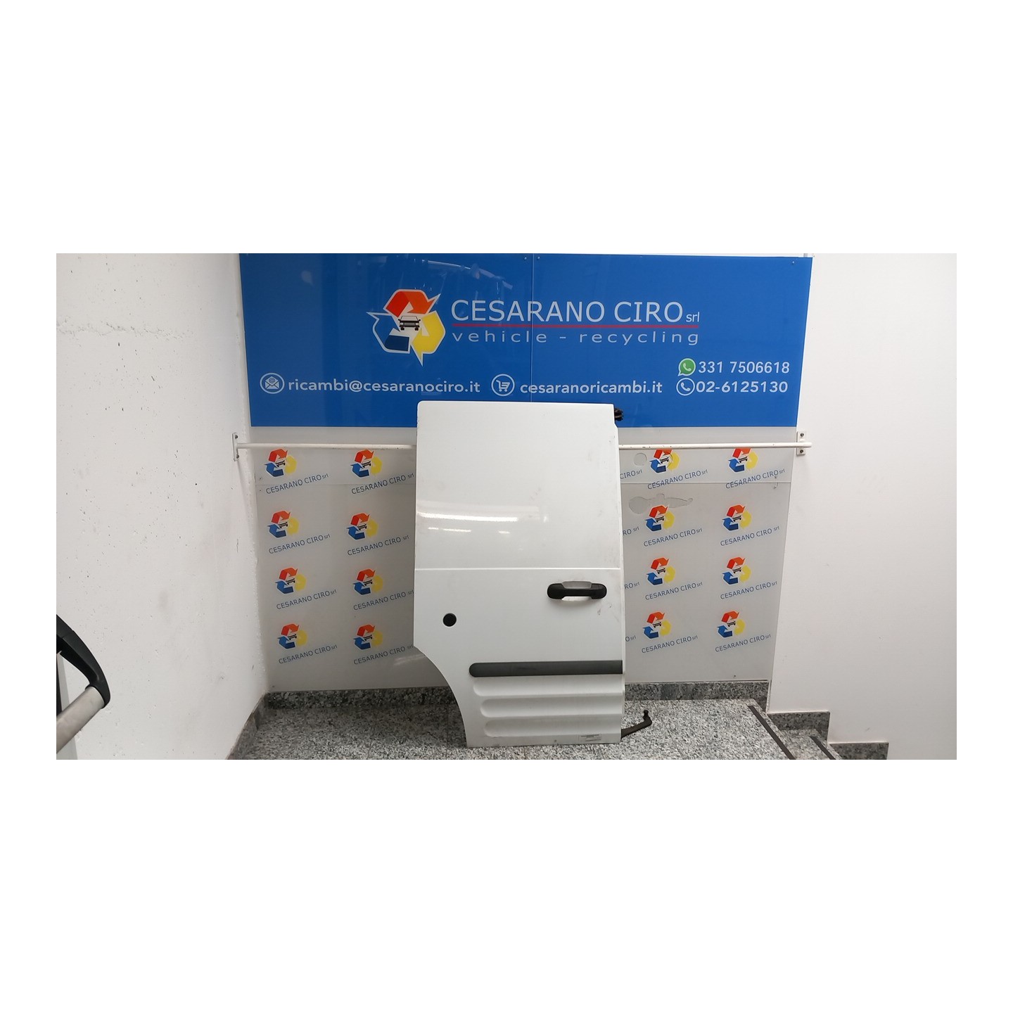 PORTA POST. SX. 013 FORD TRANSIT CONNECT (TC7) (12/02-) R3PA 5314680