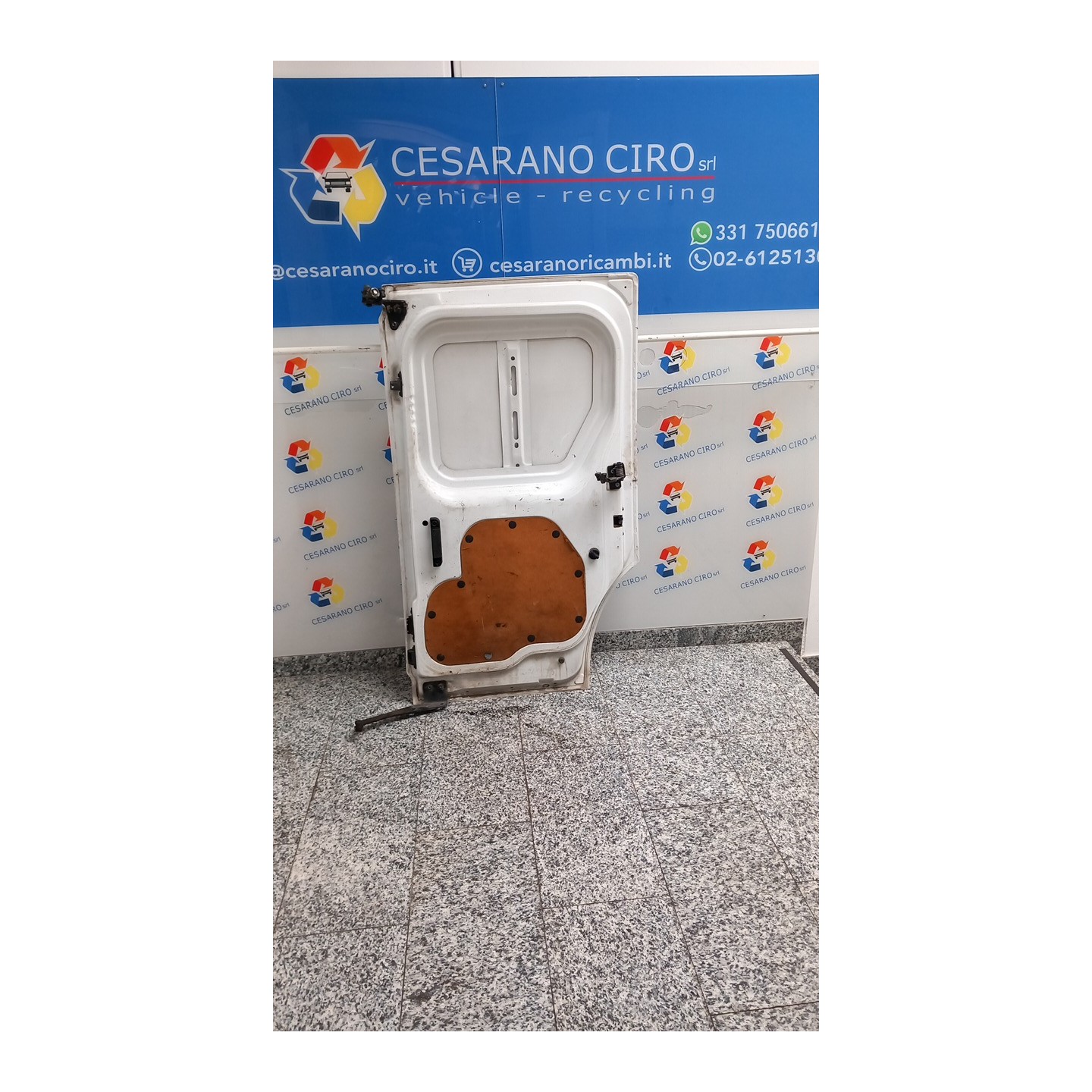 PORTA POST. SX. 013 FORD TRANSIT CONNECT (TC7) (12/02-) R3PA 5314680