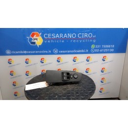 BLOCCO COMANDI ALZACRISTALLI E RETROVISORI EST. ALZACRISTALLO ELETTRICO POST SX. 031 FIAT GRANDE PUNTO (2Y) (06/05-12/08 199A300