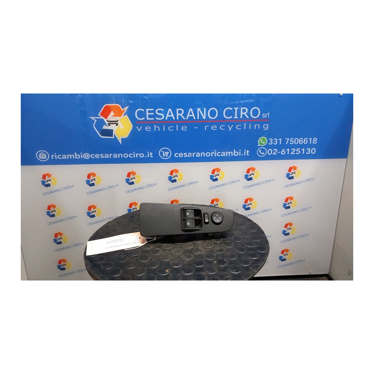 BLOCCO COMANDI ALZACRISTALLI E RETROVISORI EST. ALZACRISTALLO ELETTRICO POST SX. 031 FIAT GRANDE PUNTO (2Y) (06/05-12/08 199A300