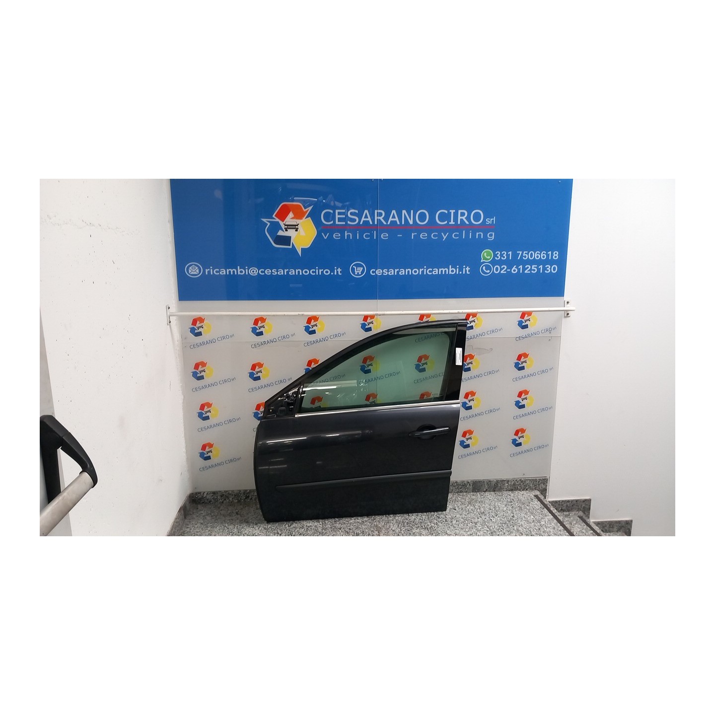 PORTA ANT. SX. 042 RENAULT LAGUNA 3A SERIE (09/07-) M9RA8 801010025R