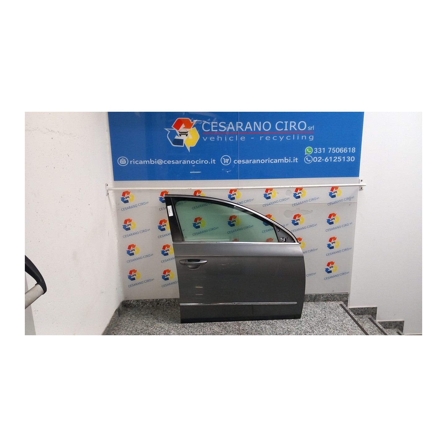 PORTA ANT. DX. 054 VOLKSWAGEN PASSAT (3C) (02/05-12/10) BMP 3C4831056J