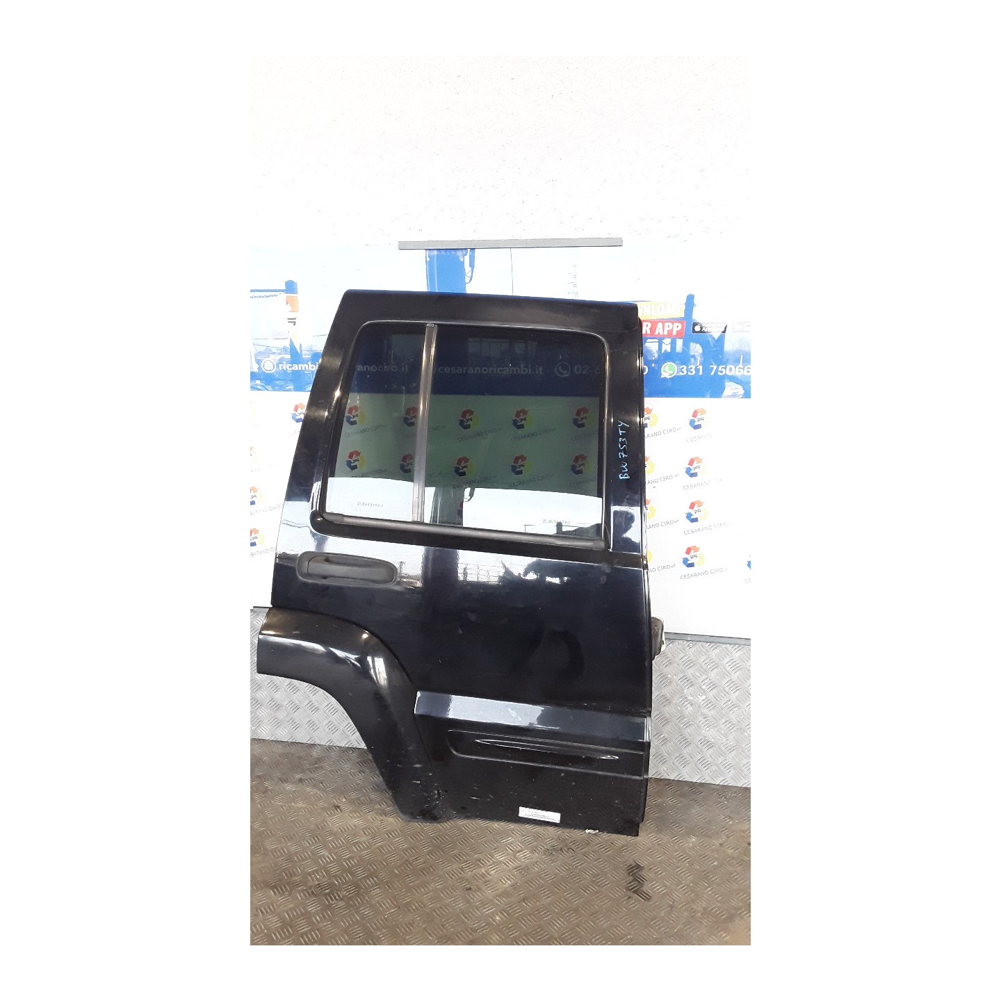 PORTA POST. DX. 120 JEEP CHEROKEE (KJ) (11/01-11/04) K K55176906AC