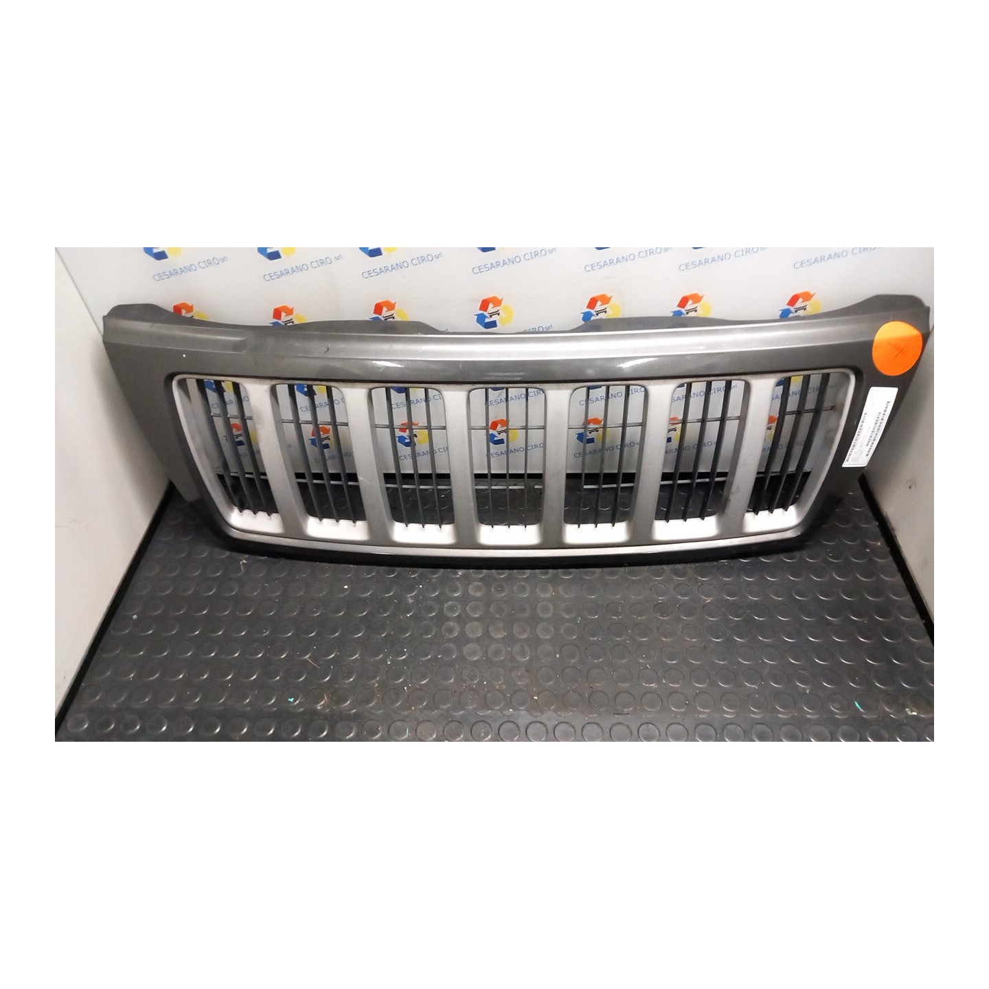 GRIGLIA COMPL. 132 JEEP GRAND CHEROKEE (WG) (12/95-05/ 665921 K5GL79DX8AA