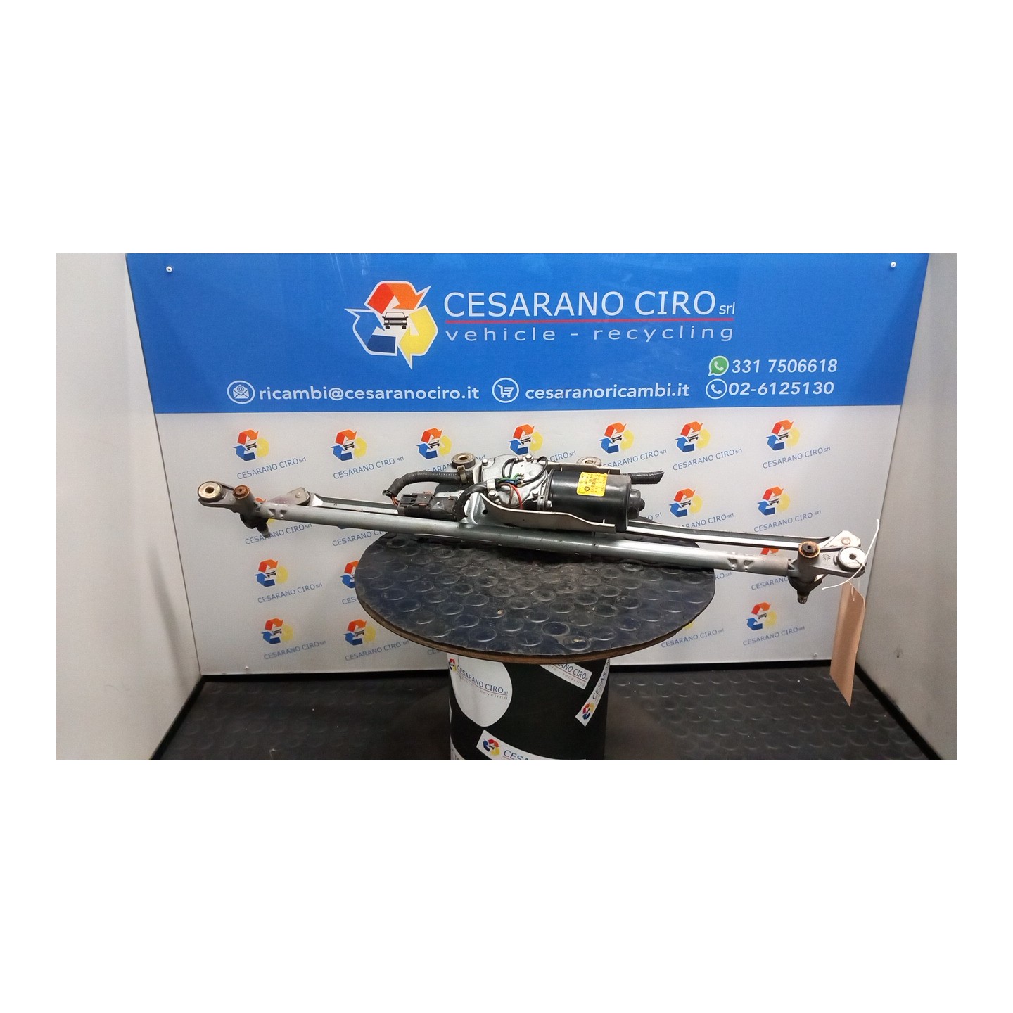 MECCANISMO TERGIPARABREZZA CON MOTORINO 037 JEEP GRAND CHEROKEE (WG) (12/95-05/ 665921 NB3753074002023