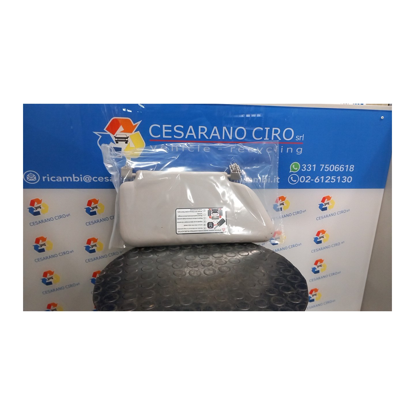 ALETTA PARASOLE PARABREZZA SX. 039 PEUGEOT 1007 (04/05-06/10) KFV 8143JN