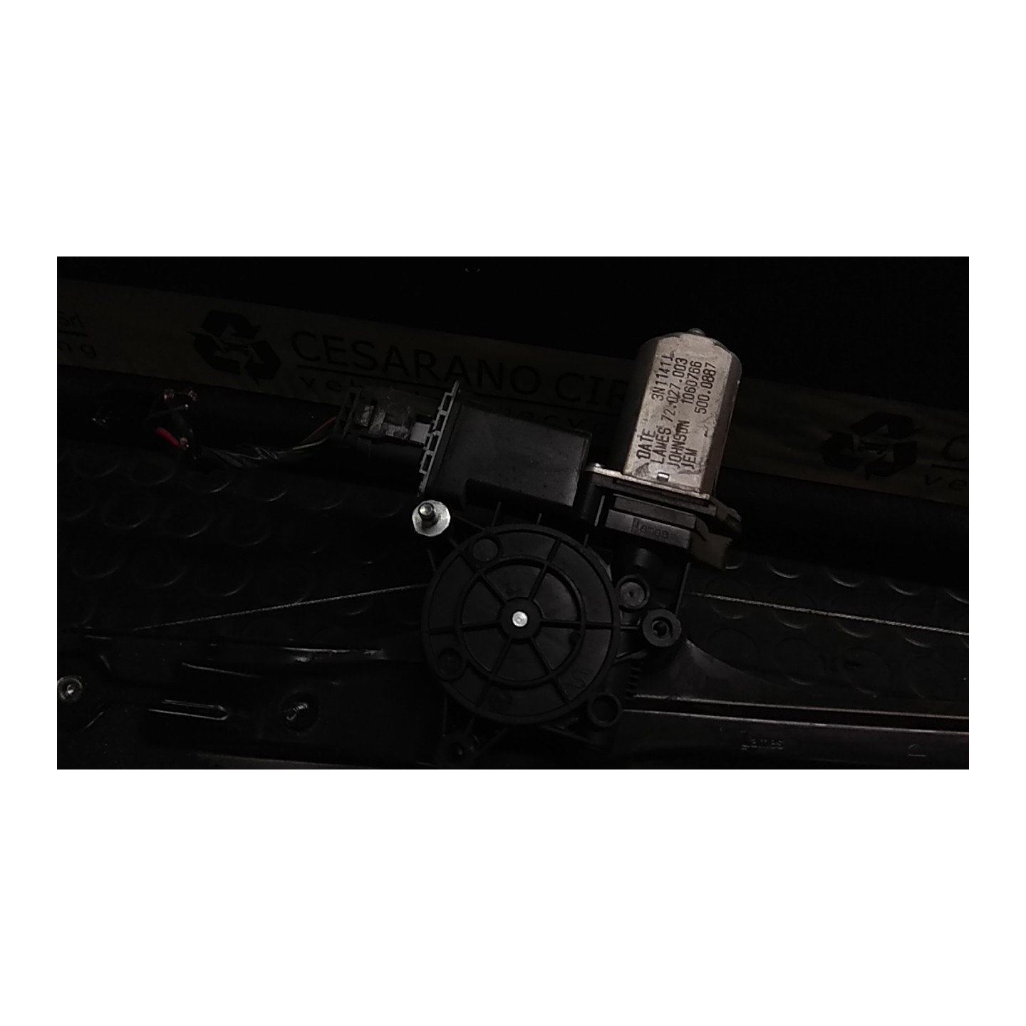 ALZACRISTALLO ELETTR. PORTA ANT. CON MOTORINO DX. 035 FIAT DOBLO CARGO (3V) (12/09-) 198A3000 52063785