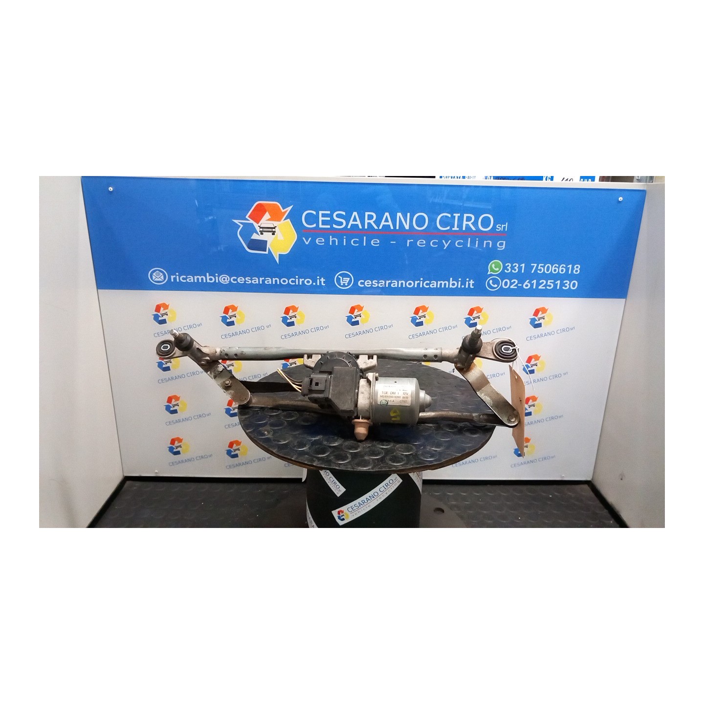 MECCANISMO TERGIPARABREZZA CON MOTORINO 119 FIAT PANDA (33) (12/11-04/17) 169A4000 52024852