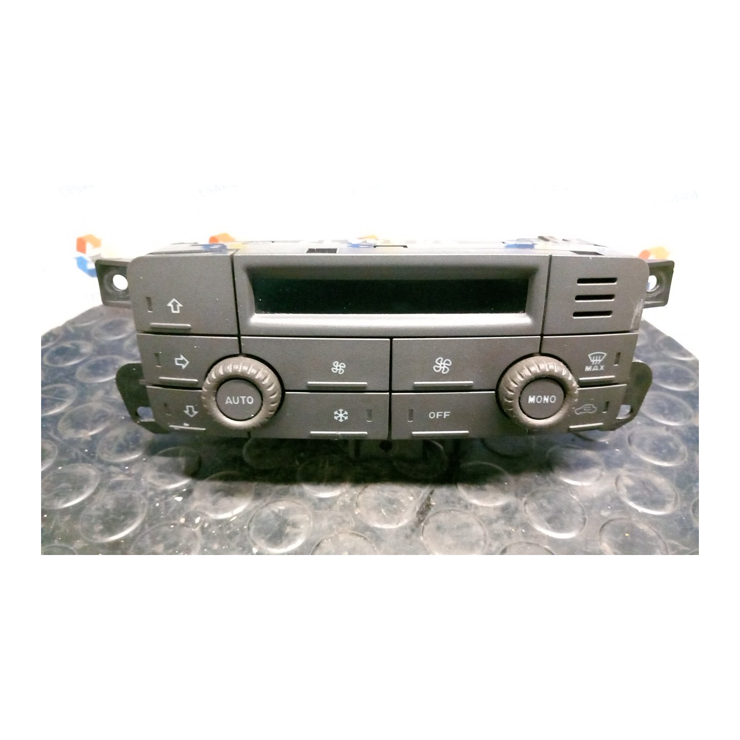 BLOCCO COMANDO CLIMATIZZAZIONE C/A/C AUT. 004 FIAT PUNTO (2U) (07/03-01/07) 843A1000 735340630