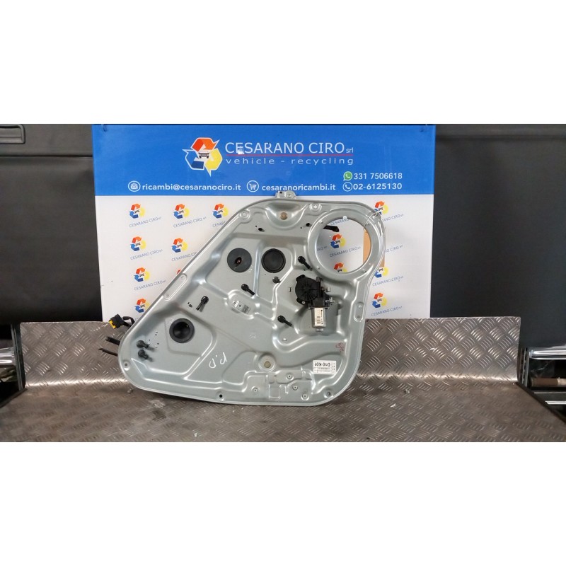 ALZACRISTALLO ELETTR. PORTA POST. DX. 028 HYUNDAI SANTA FE 2A SERIE (03/06-12/10 D4EB 834812B000