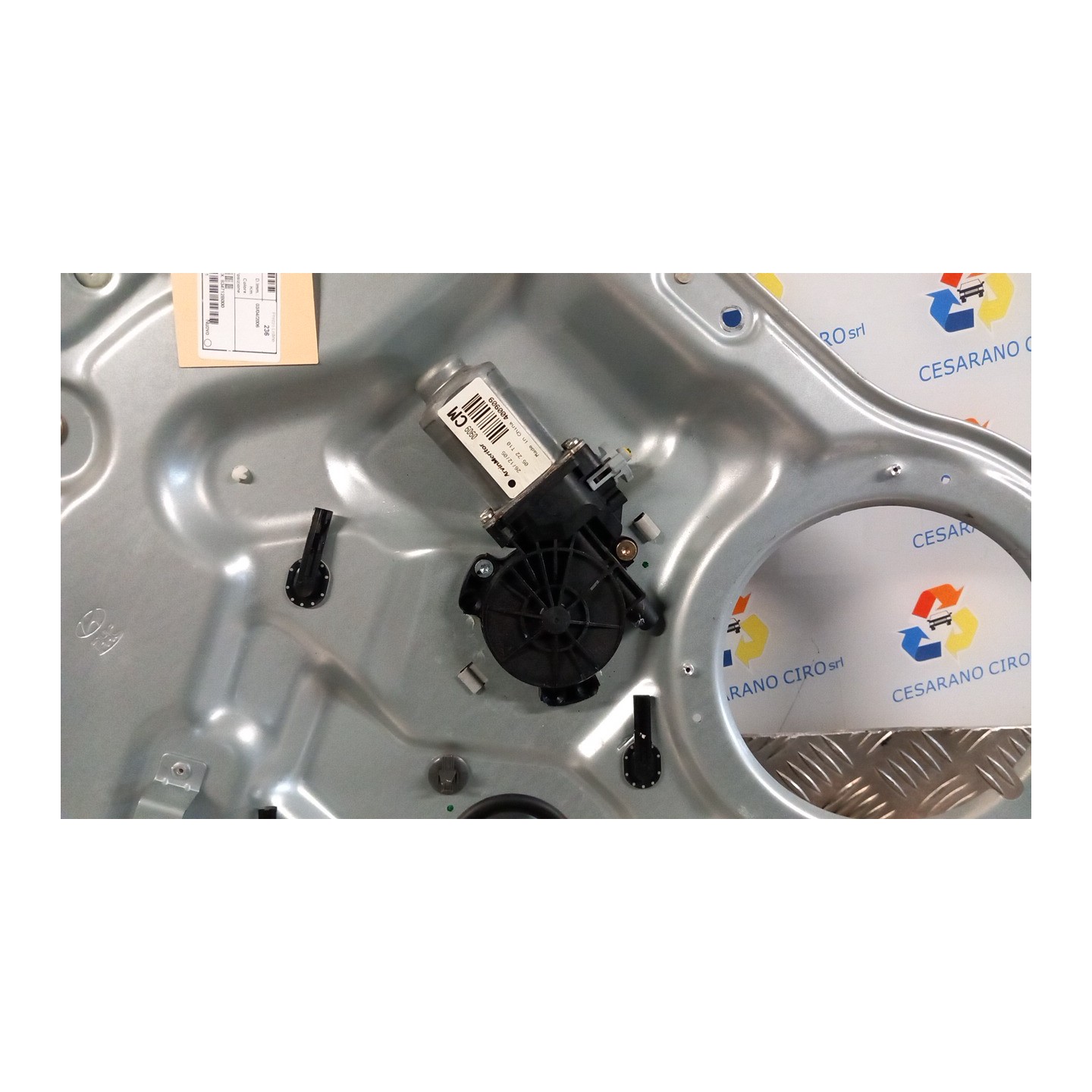 ALZACRISTALLO ELETTR. PORTA POST. SX. 029 HYUNDAI SANTA FE 2A SERIE (03/06-12/10 D4EB 834712B000