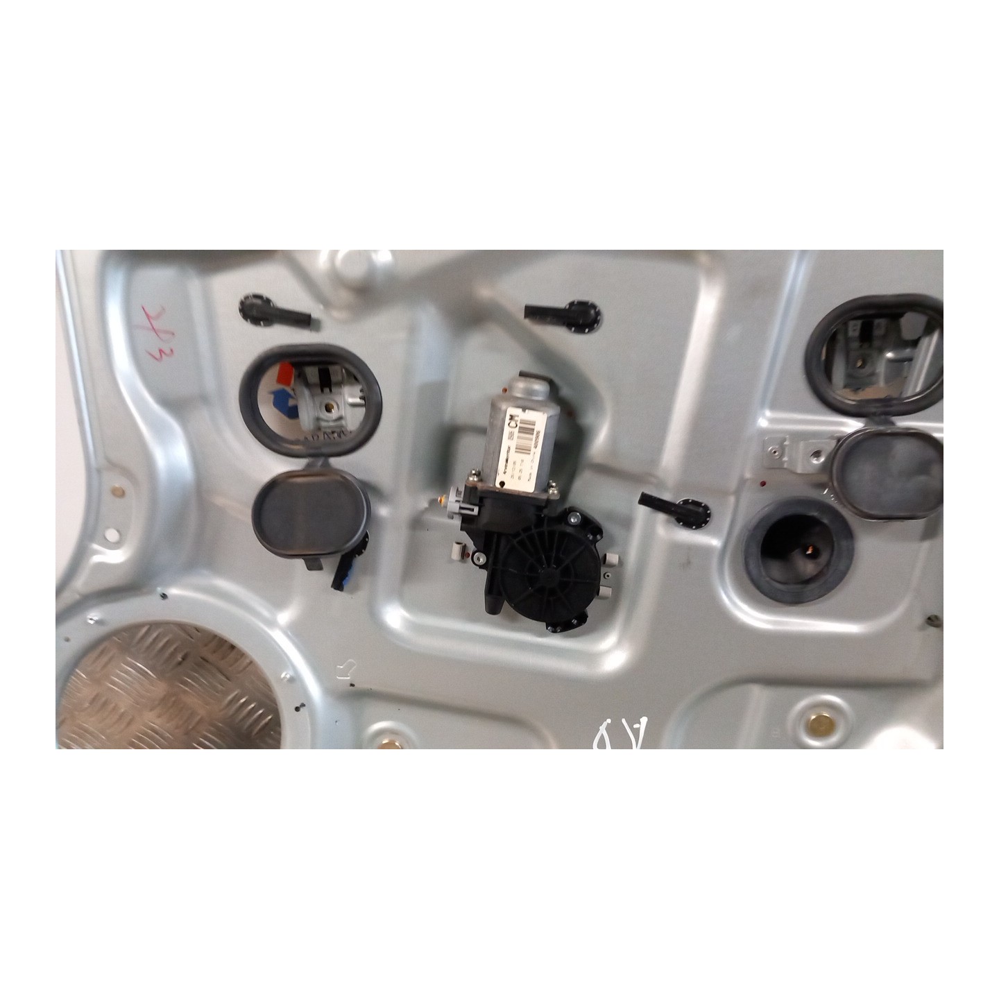 ALZACRISTALLO ELETTR. PORTA ANT. DX. 030 HYUNDAI SANTA FE 2A SERIE (03/06-12/10 D4EB 824812B000AS