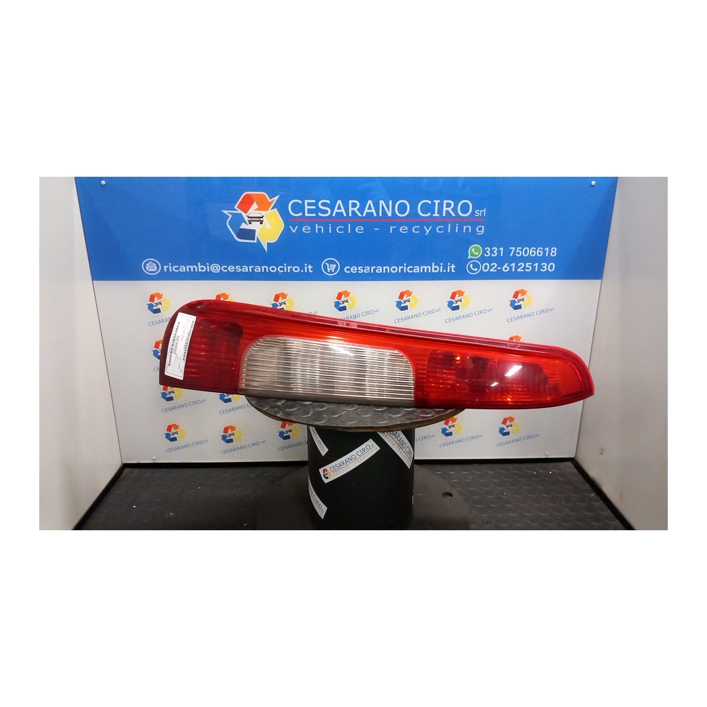 FANALE POST. SX. 076 FORD FOCUS C-MAX (CAP) (10/03-12/08 G8DA 1347455