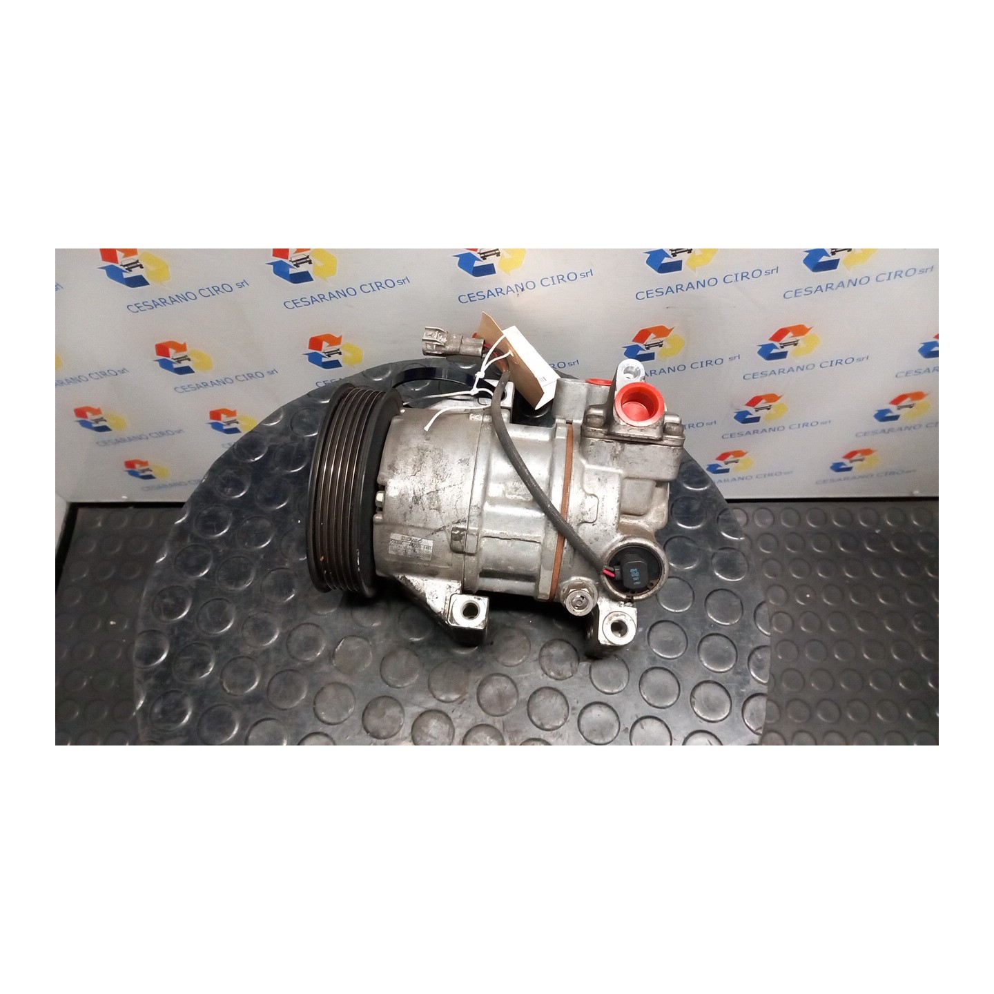 COMPRESSORE A/C 113 TOYOTA YARIS (03/99-11/05)     (JPP) 1SZFE 8832052010