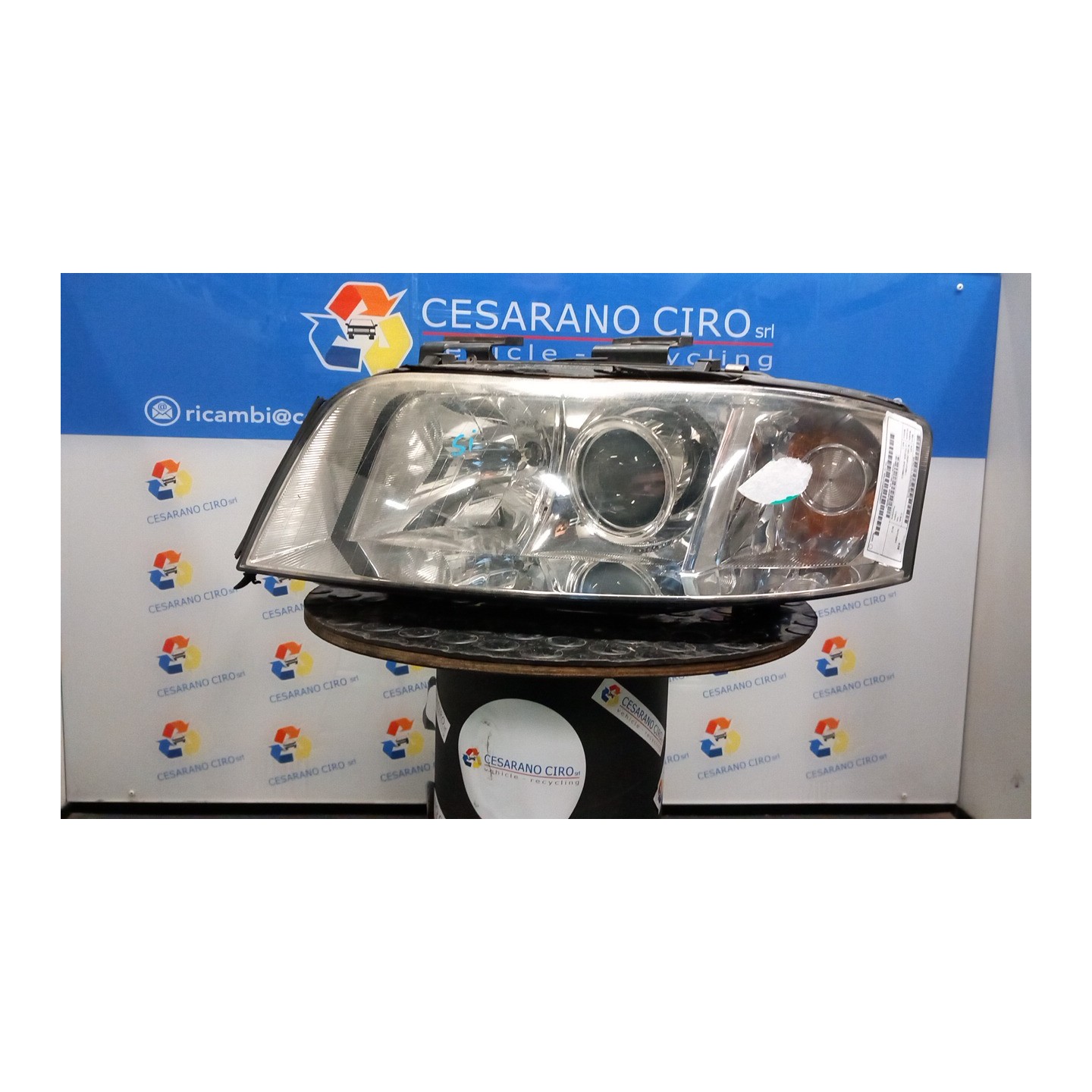 PROIETTORE SX. 175 AUDI A6 (4B) (05/01-01/05) AVF 4B0941003BJ