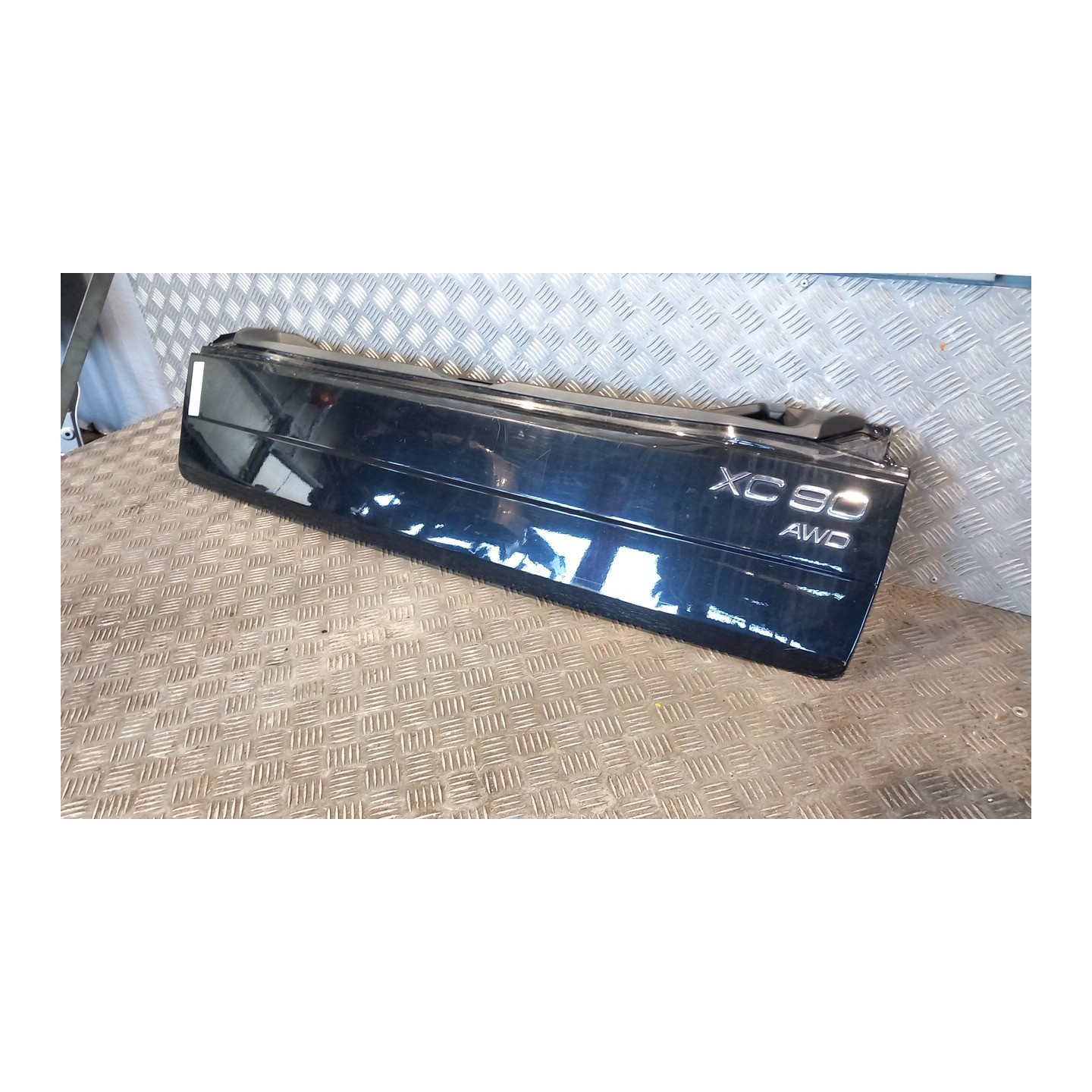 RIVESTIMENTO POST. RIBALTABILE 075 VOLVO XC90 (08/02-05/12) B5254T2 31218168