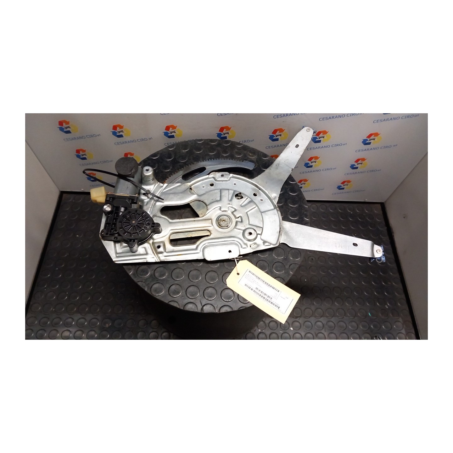 ALZACRISTALLO ELETTR. PORTA ANT. C/MOTORINO SX. 038 VOLVO XC90 (08/02-05/12) B5254T2 30784576