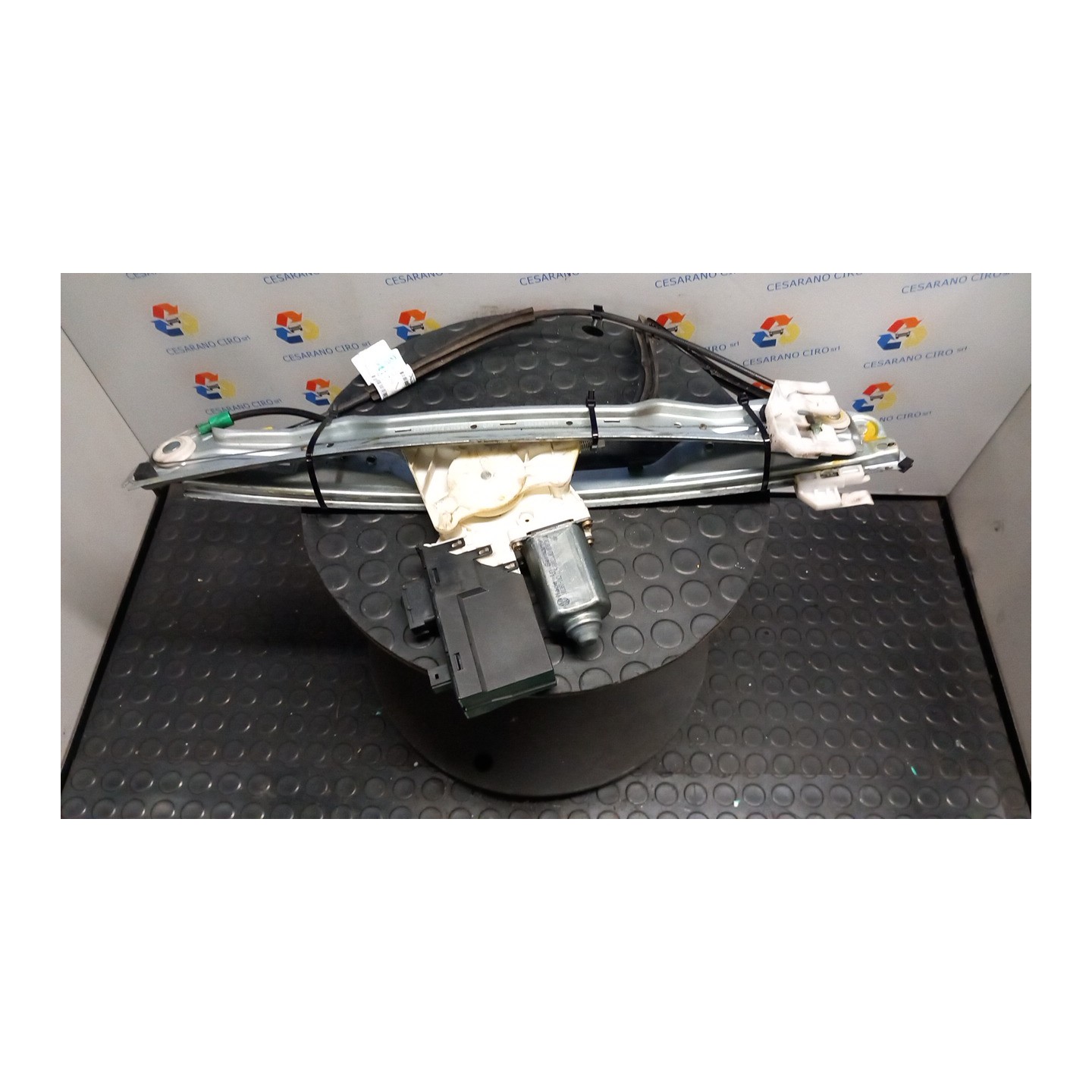 ALZACRISTALLO ELETTR. PORTA ANT. DX. 069 CITROEN C5 (03/0109/04) RHZ 9222P5