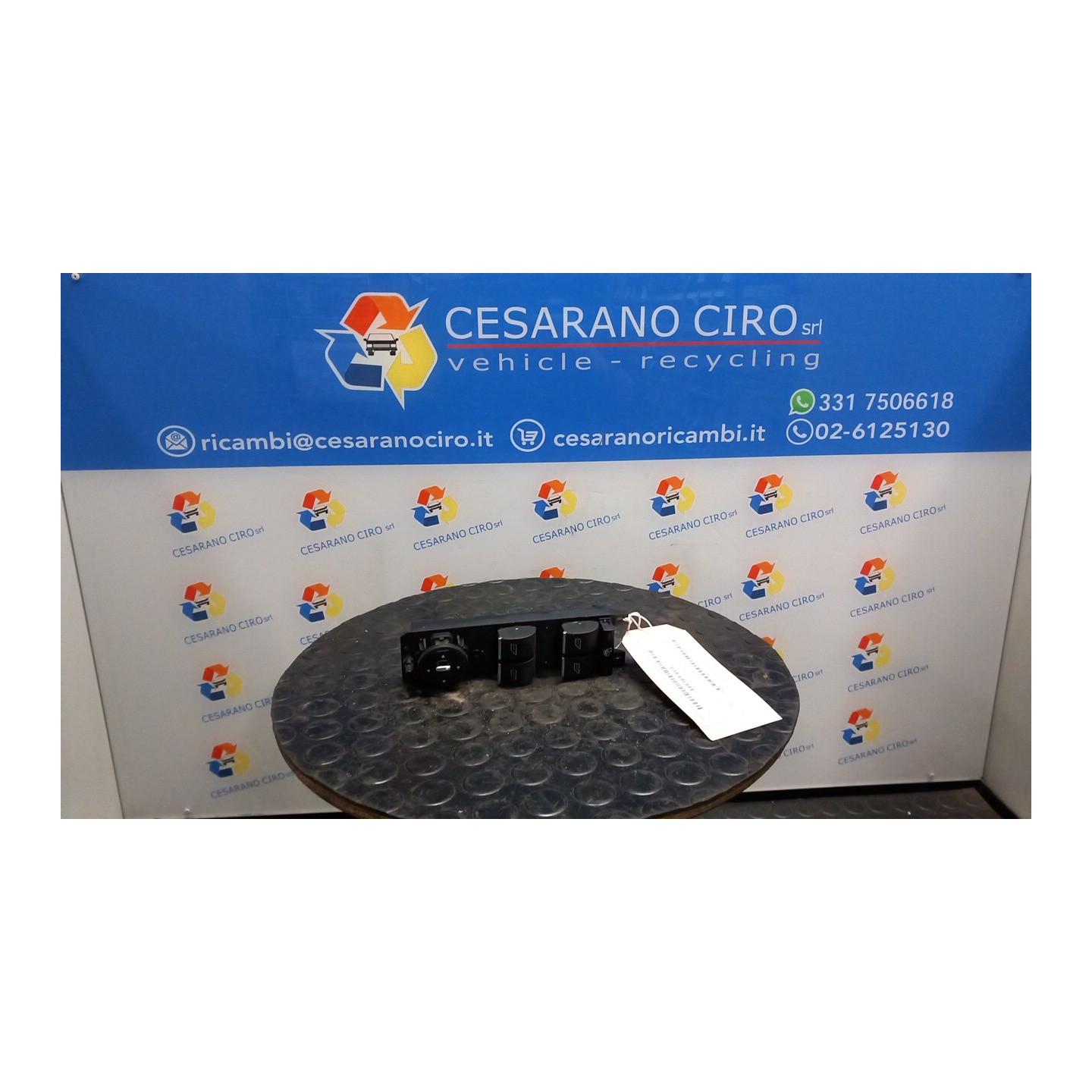 BLOCCO COMANDI ALZACRISTALLI E RETROVISORI EST. C/CRISTALLI ELET. POST. 013 FORD C-MAX (CB7) (09/10-05/15) M1DA 2029540