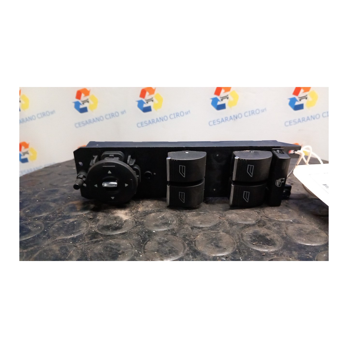 BLOCCO COMANDI ALZACRISTALLI E RETROVISORI EST. C/CRISTALLI ELET. POST. 013 FORD C-MAX (CB7) (09/10-05/15) M1DA 2029540