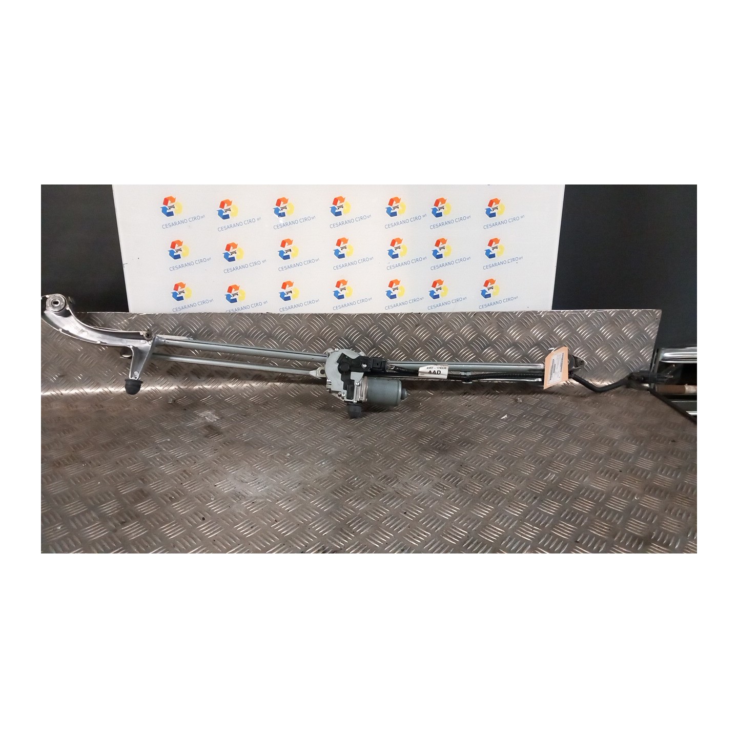 MECCANISMO TERGIPARABREZZA CON MOTORINO 018 FORD C-MAX (CB7) (09/10-05/15) M1DA 1837716