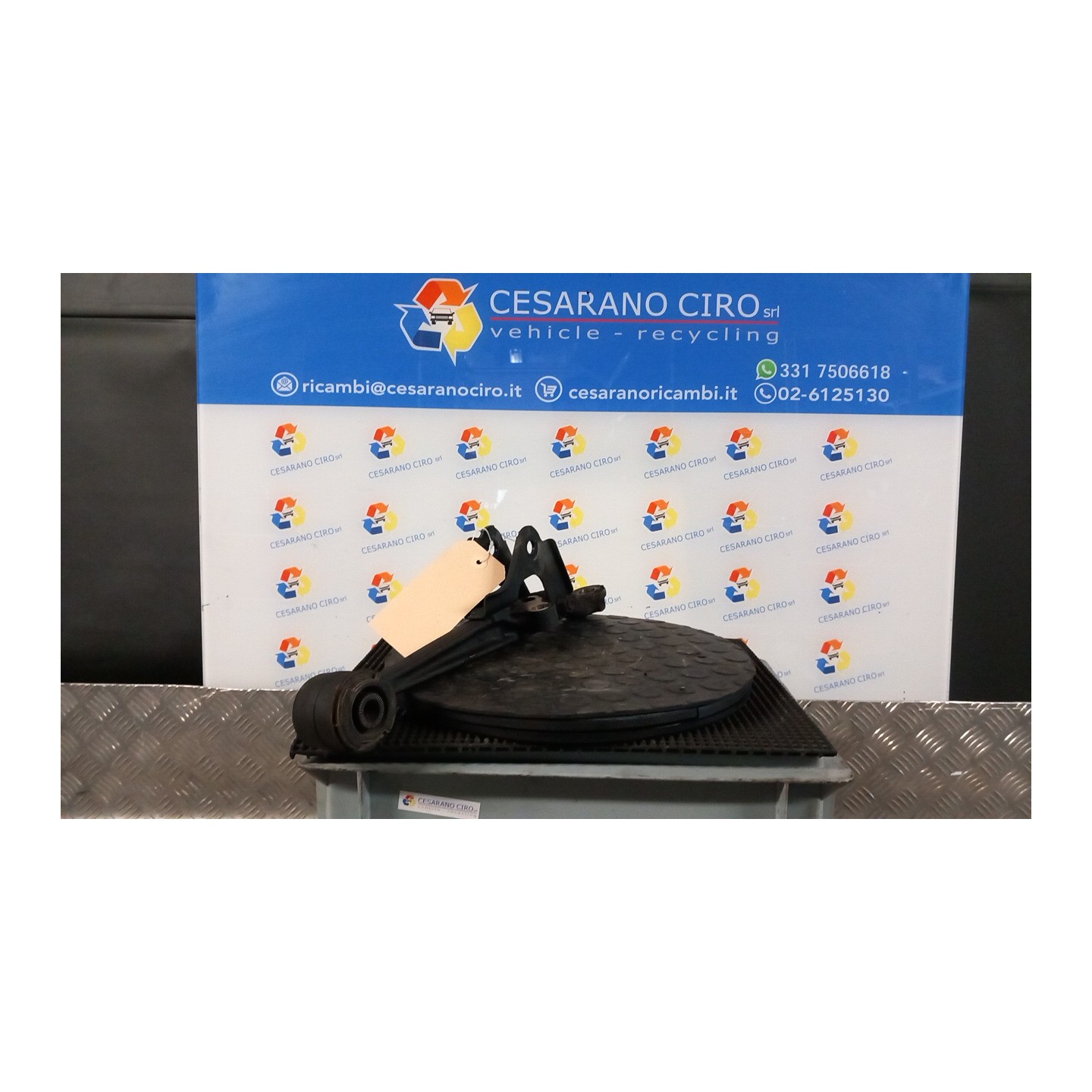 BRACCIO OSCILLANTE INF. SOSP. ANT. DX. 081 LEXUS IS 1A SERIE (04/99-11/05) 1GFE 4806859025