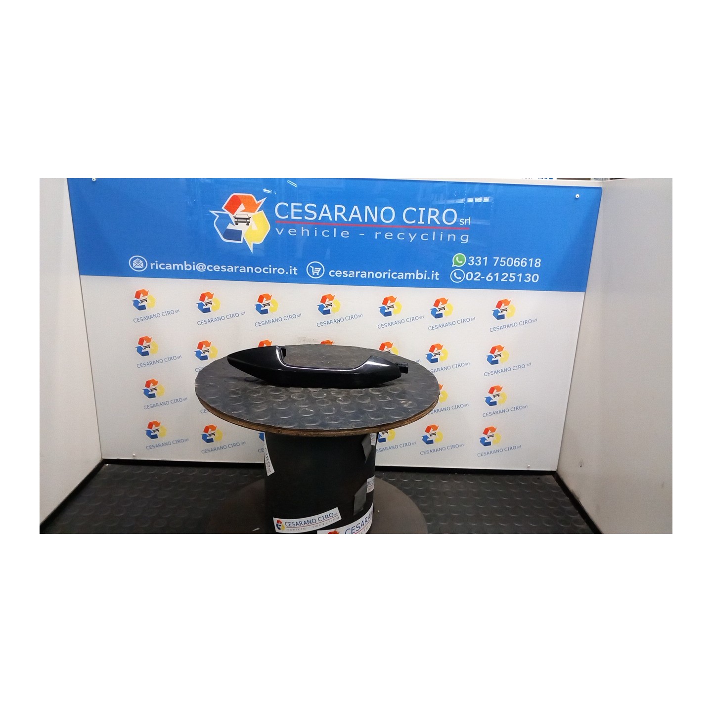 MANIGLIA PORTA POST. DX. 005 KIA SPORTAGE 5A SERIE (12/21-) G4FP 82661R2010