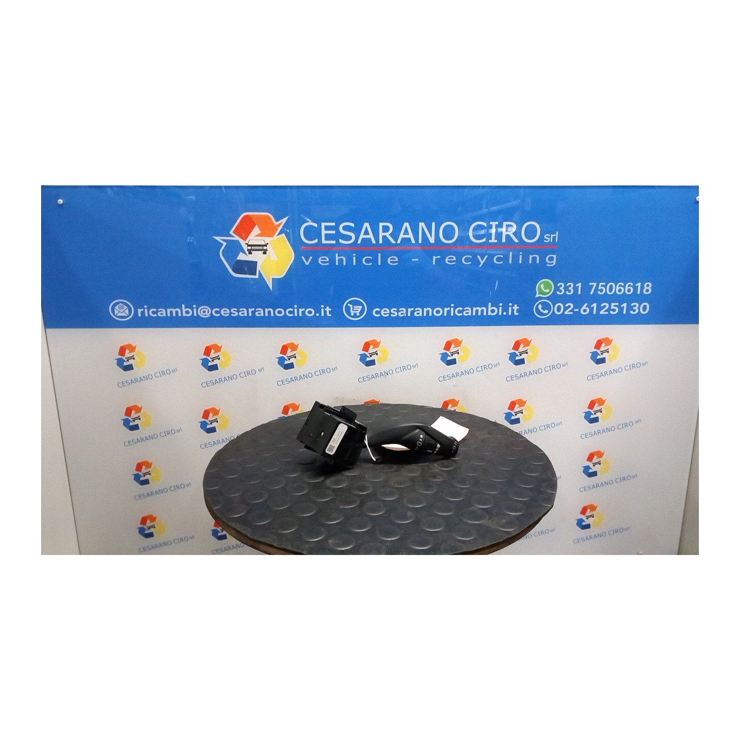 BLOCCO COMANDI TERGICRISTALLI 029 FORD FOCUS (CB8) (02/11-11/15-) T1DB 1706621