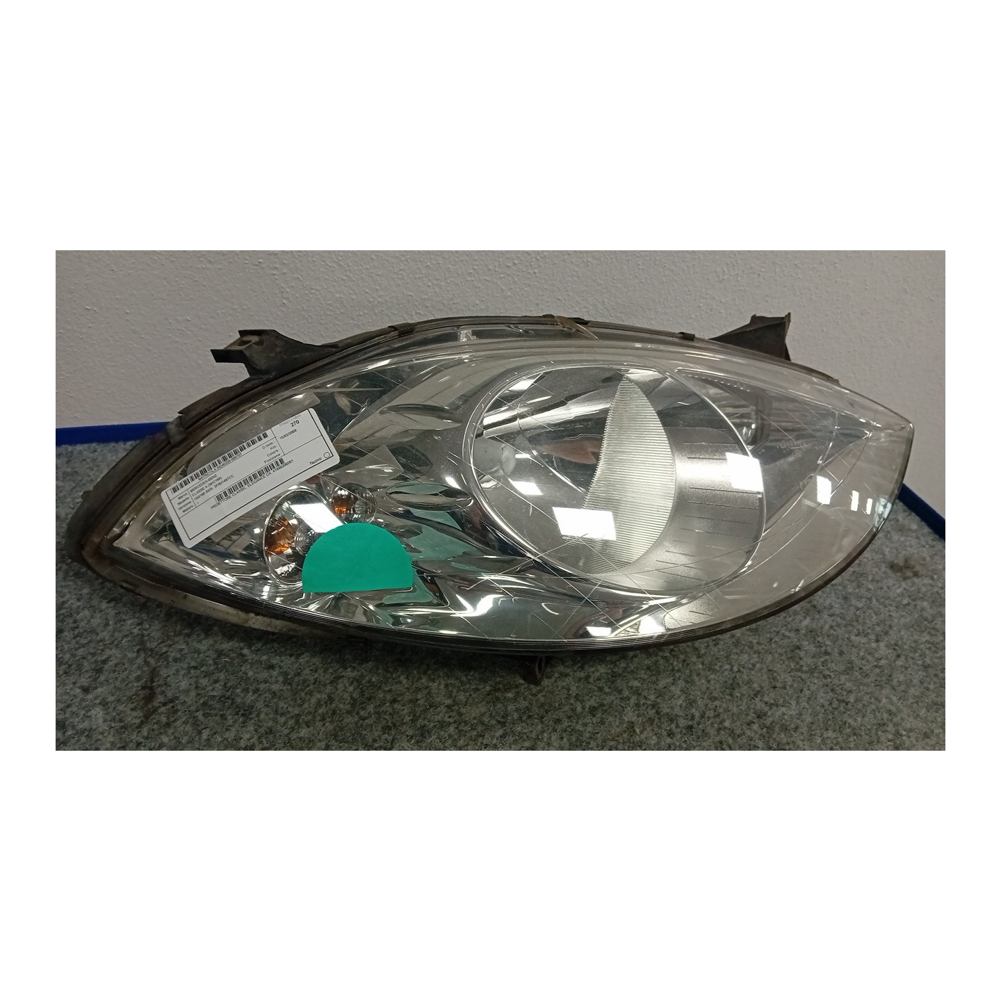 PROIETTORE CLASSIC, ELEGANCE DX. 107 MERCEDES-BENZ CLASSE A (W/C169) (07/04-04/13  A1698200261
