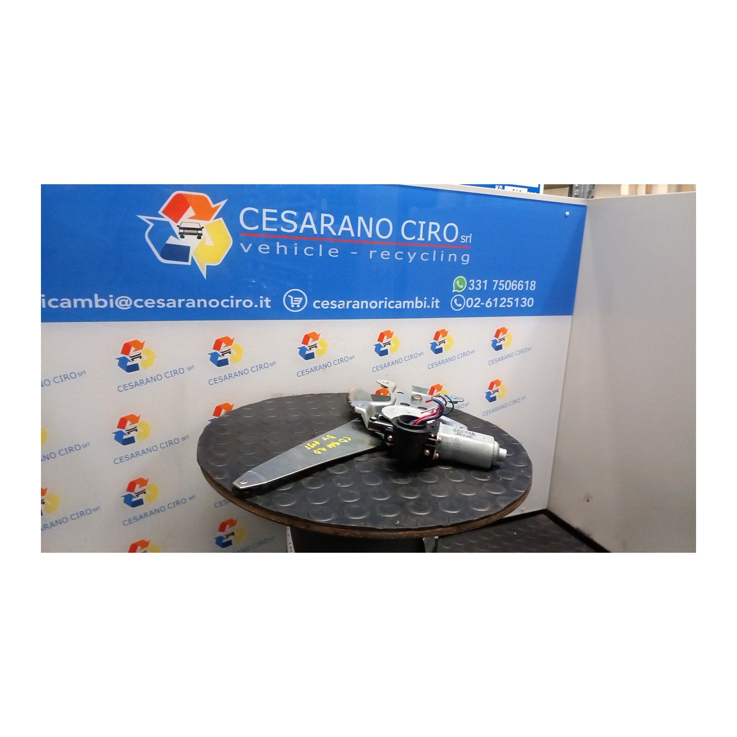 ALZACRISTALLO ELETTR. PORTA POST. DX. 020 TOYOTA COROLLA VERSO (01/02-03/04) 3ZZFE 6980313020