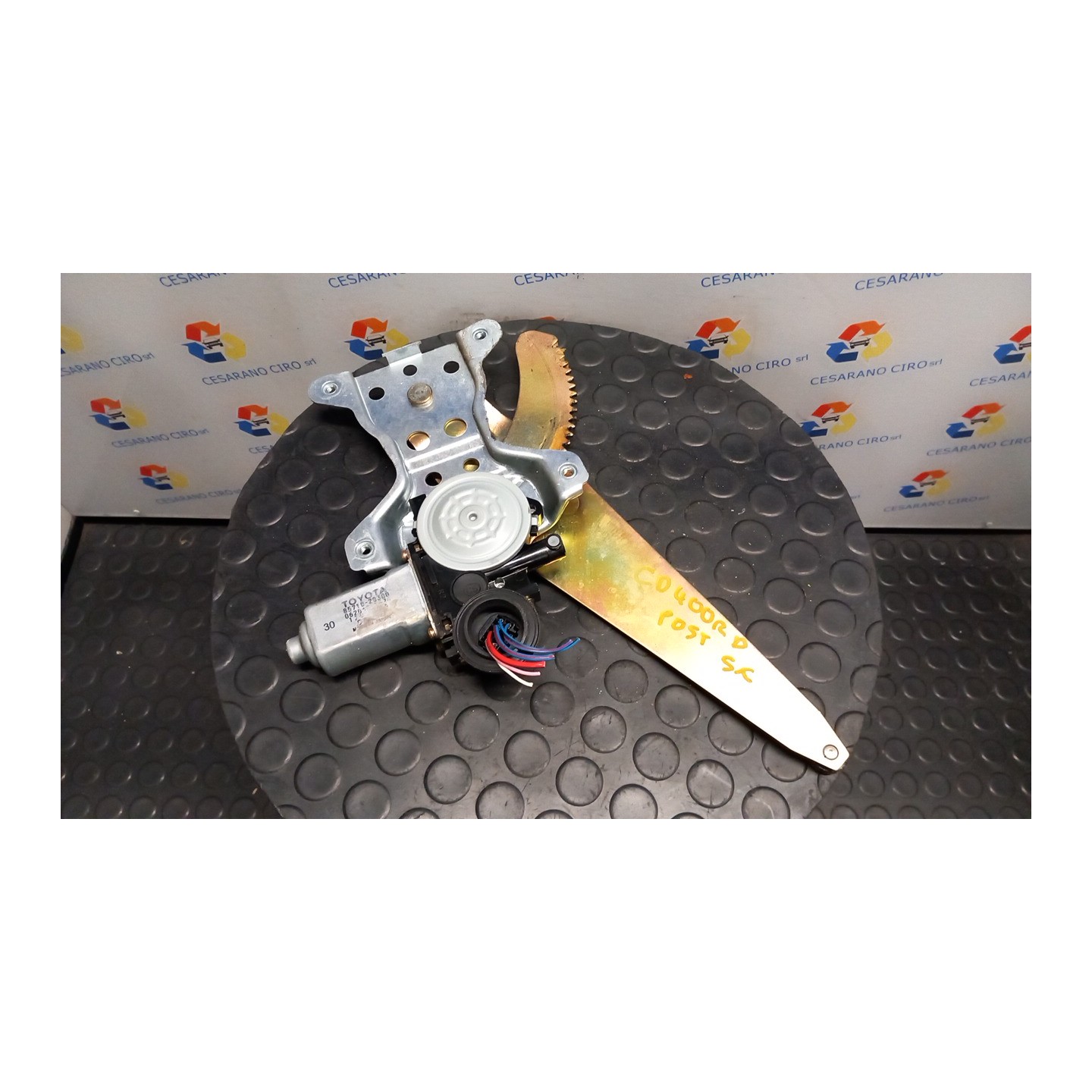 ALZACRISTALLO ELETTR. PORTA POST. SX. 021 TOYOTA COROLLA VERSO (01/02-03/04) 3ZZFE 6980413020