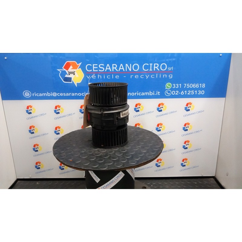 MOTORINO VENTILAZIONE ABITACOLO 050 RENAULT SCENIC 3A SERIE (04/09-10/13) K9KJ8 272109399R