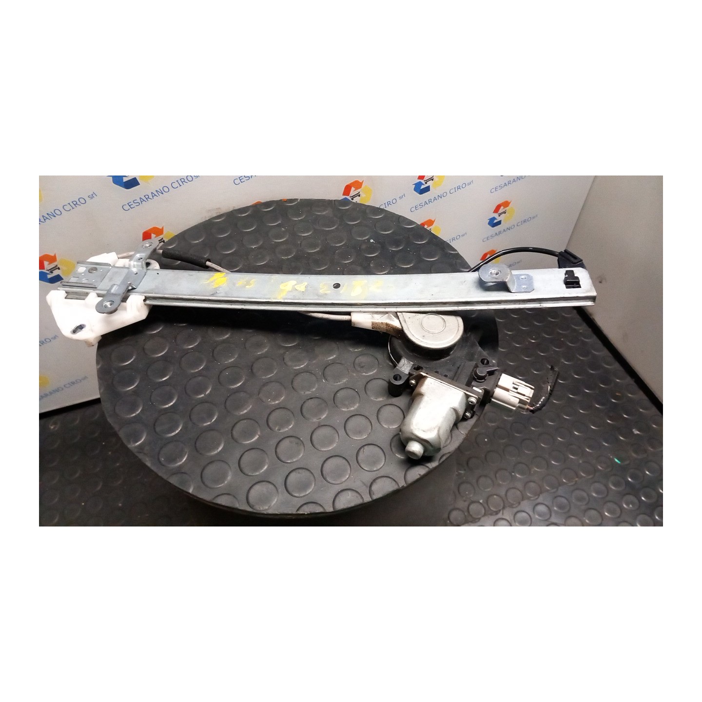 ALZACRISTALLO ELETTR. PORTA ANT. C/MOTORINO SX. 051 HONDA FR-V (10/04-04/07) N22A1 72250SJDG03