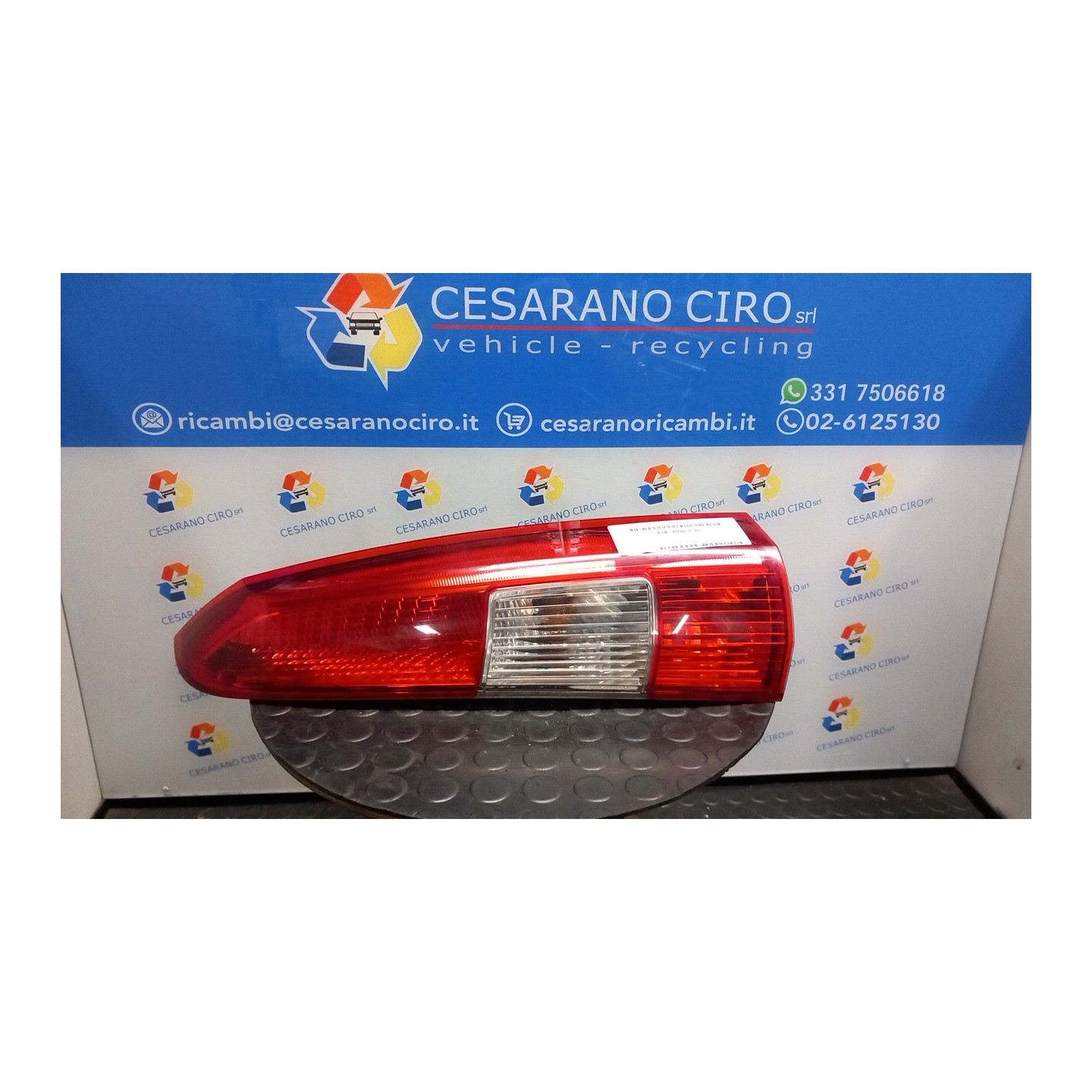 FANALE POST. PARTE SUP. DX. 031 VOLVO V70/XC70 (01/00-10/07) B5244S2 30655375