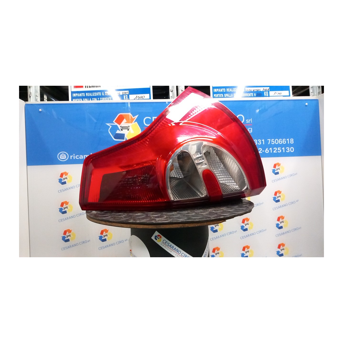 FANALE POST. DX. 035 DACIA SANDERO (07/08-) K7JA7 8200734824