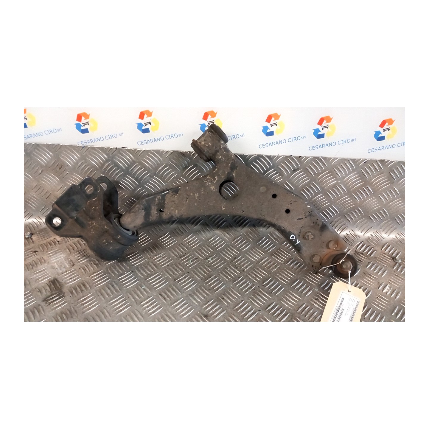 BRACCIO OSCILLANTE SOSP. ANT. SX. 013 FORD FOCUS (CB8) (02/11-11/15-) T1DB 1702983