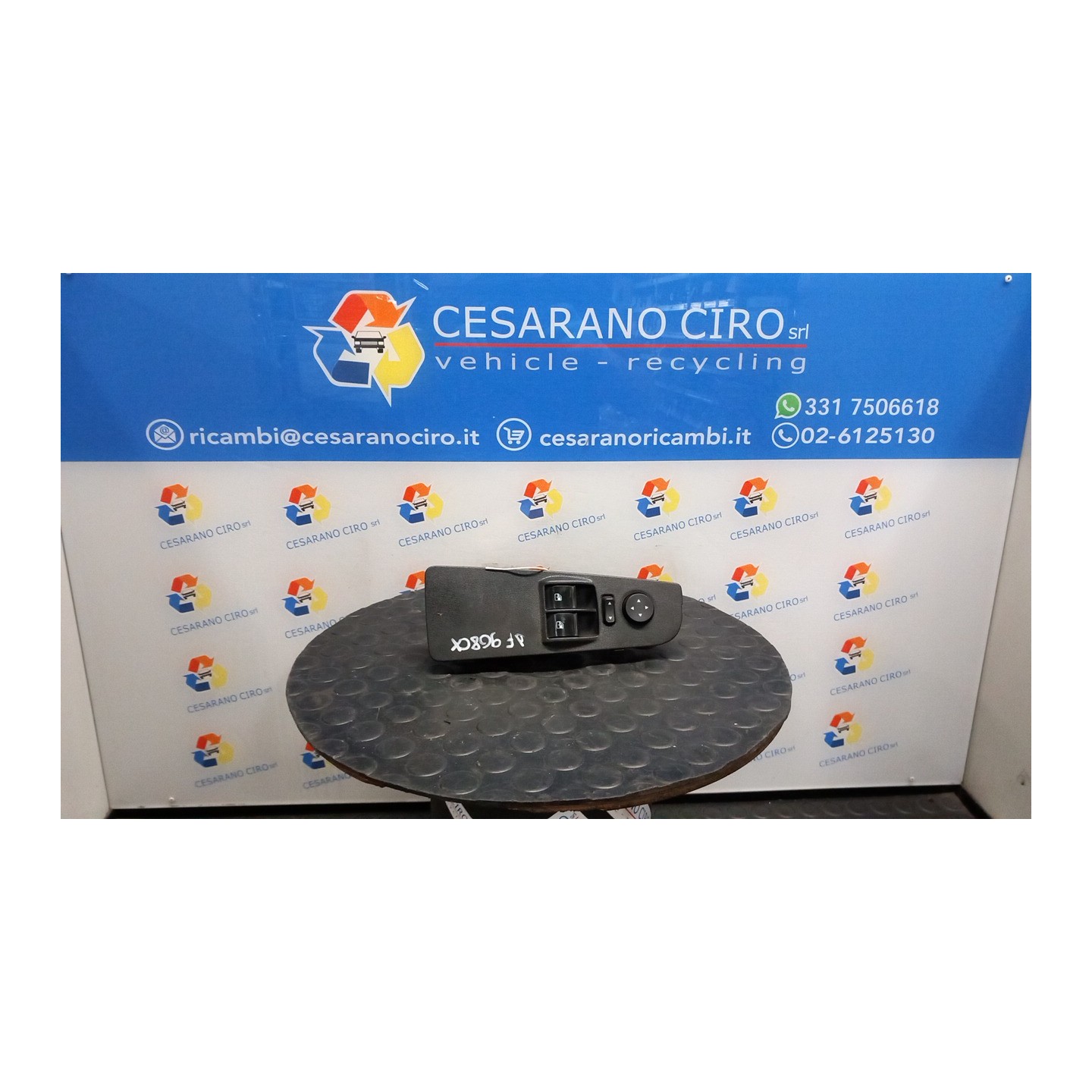 BLOCCO COMANDI ALZACRISTALLI E RETROVISORI EST. ALZACRISTALLO ELETTRICO POST SX. 045 FIAT GRANDE PUNTO (2Y) (06/05-12/08 199A400