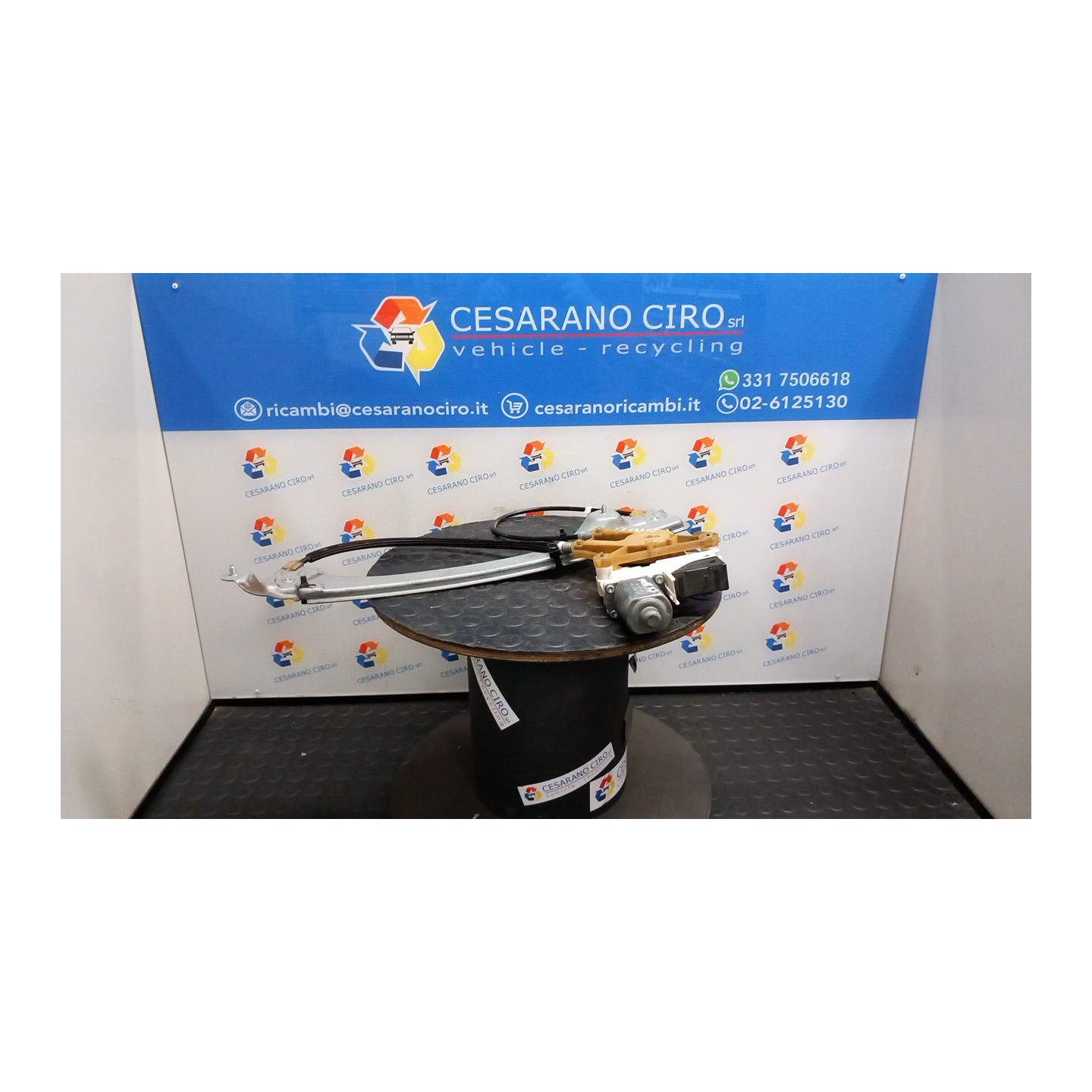 ALZACRISTALLO PORTA POST. SX. 050 RENAULT LAGUNA 3A SERIE (09/07-) M9RG7 827010001R