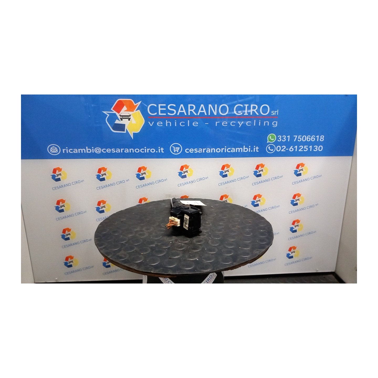 BLOCCO COMANDI TERGICRISTALLI 074 HYUNDAI IX35 (02/10-) D4HA 934201M510