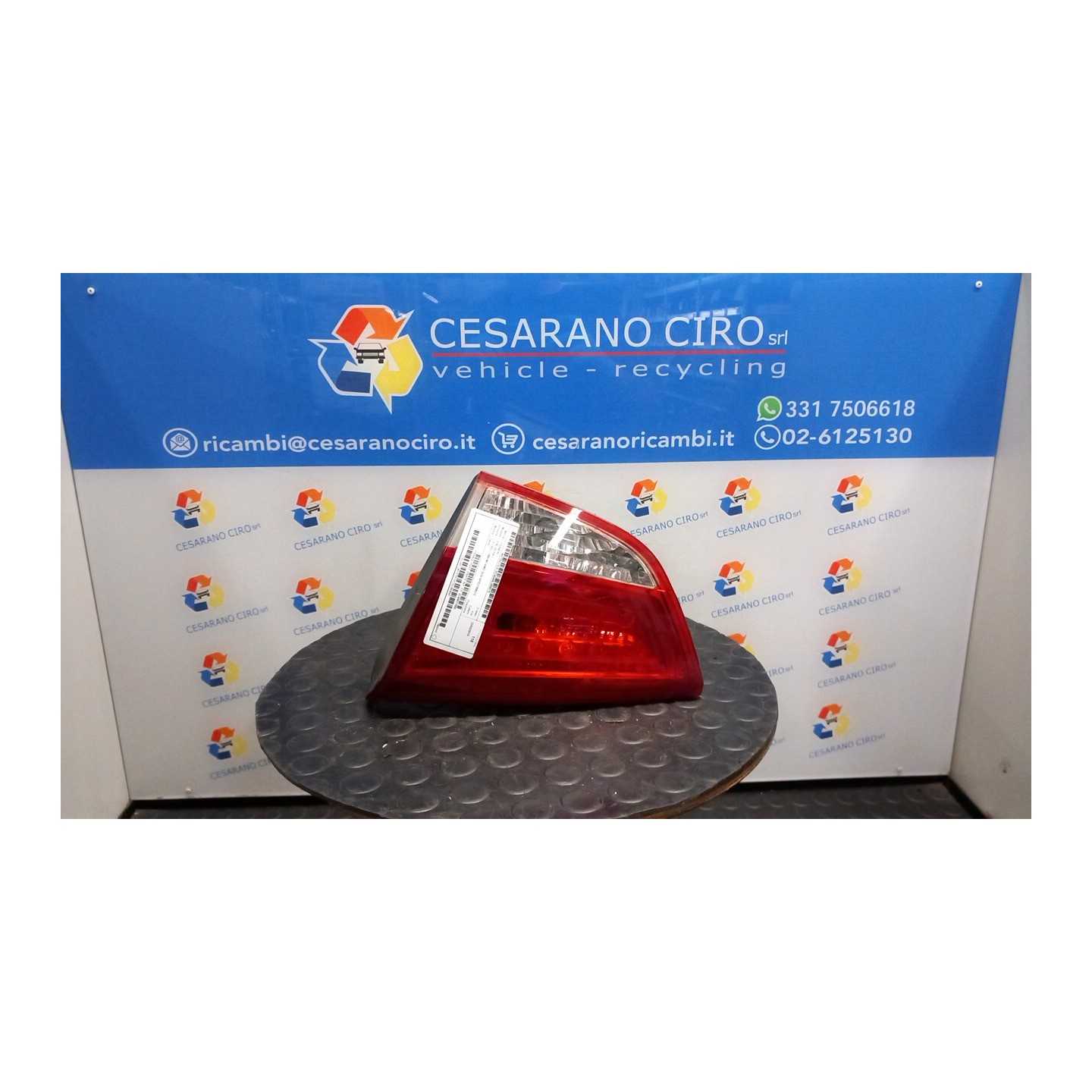 FANALE POST. PARTE INT. DX. 076 HYUNDAI IX35 (02/10-) D4HA 924062Y000