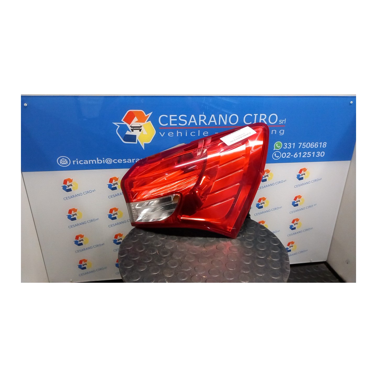 FANALE POST. PARTE EST. DX. 108 HYUNDAI IX20 (10/10-09/15) G4FA 924021K000